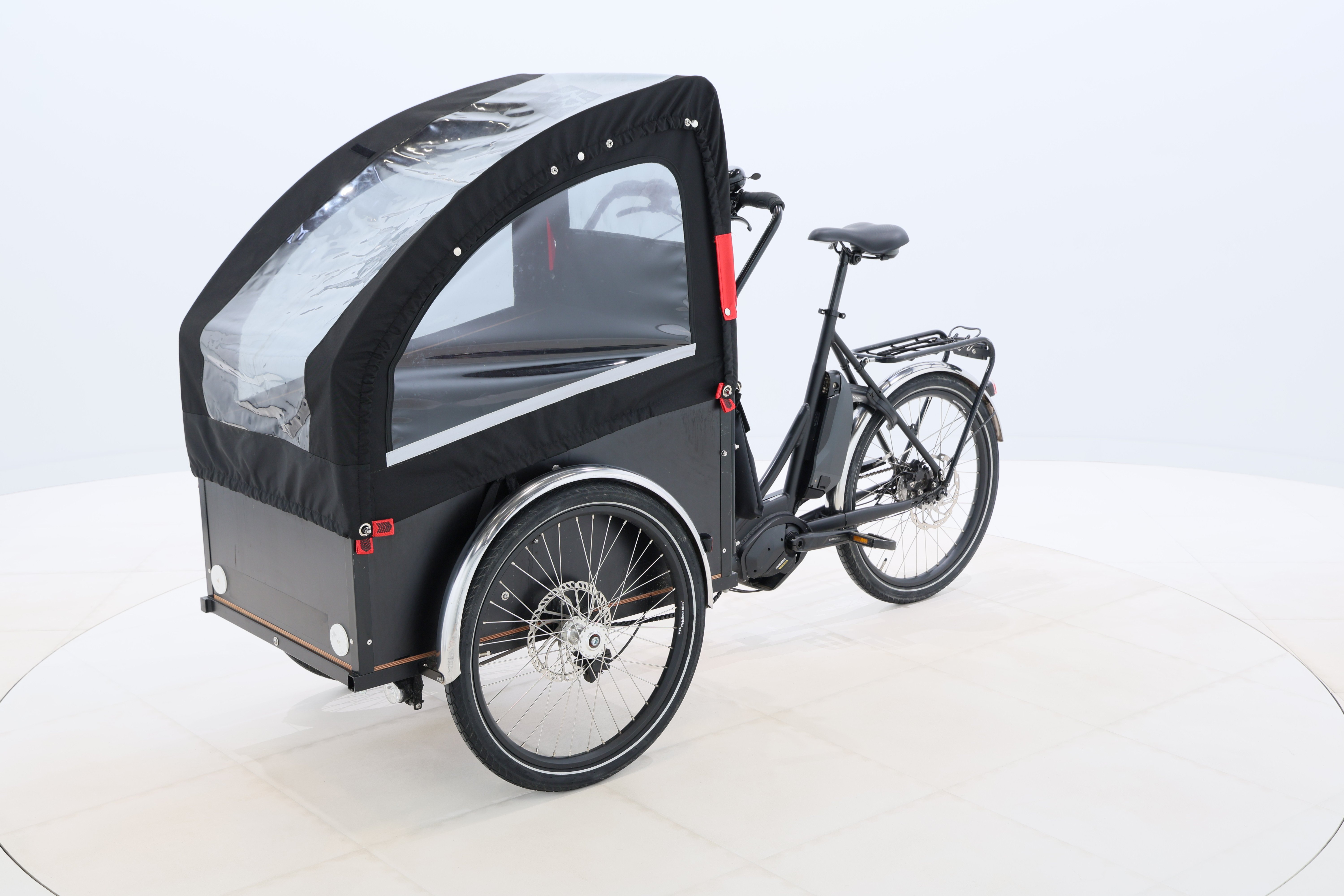 d4542d1f-1afb-48fe-81df-82f9b7c85e6e