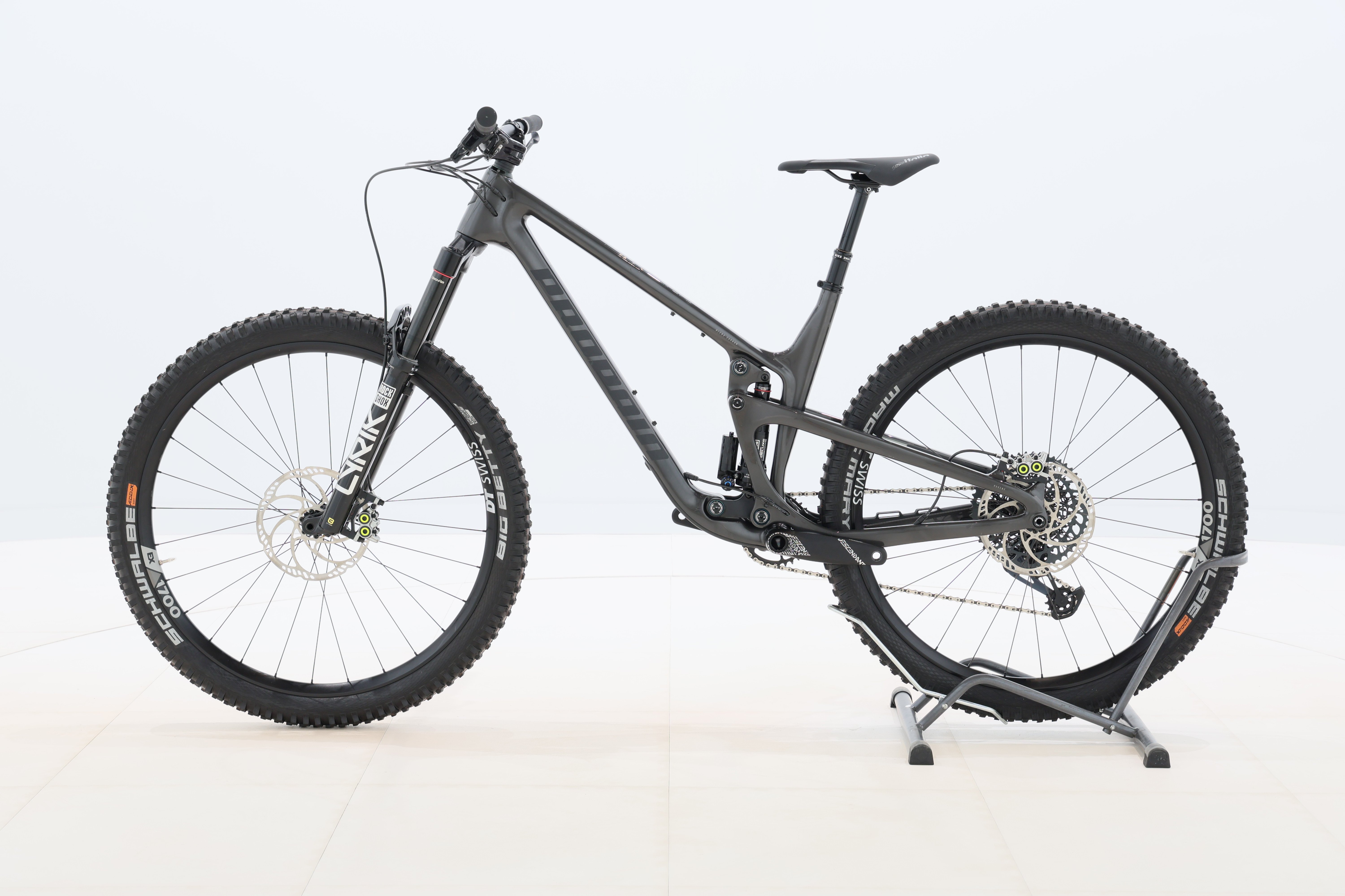 9066761e-fc02-4a32-8154-5263c8aa1f5c