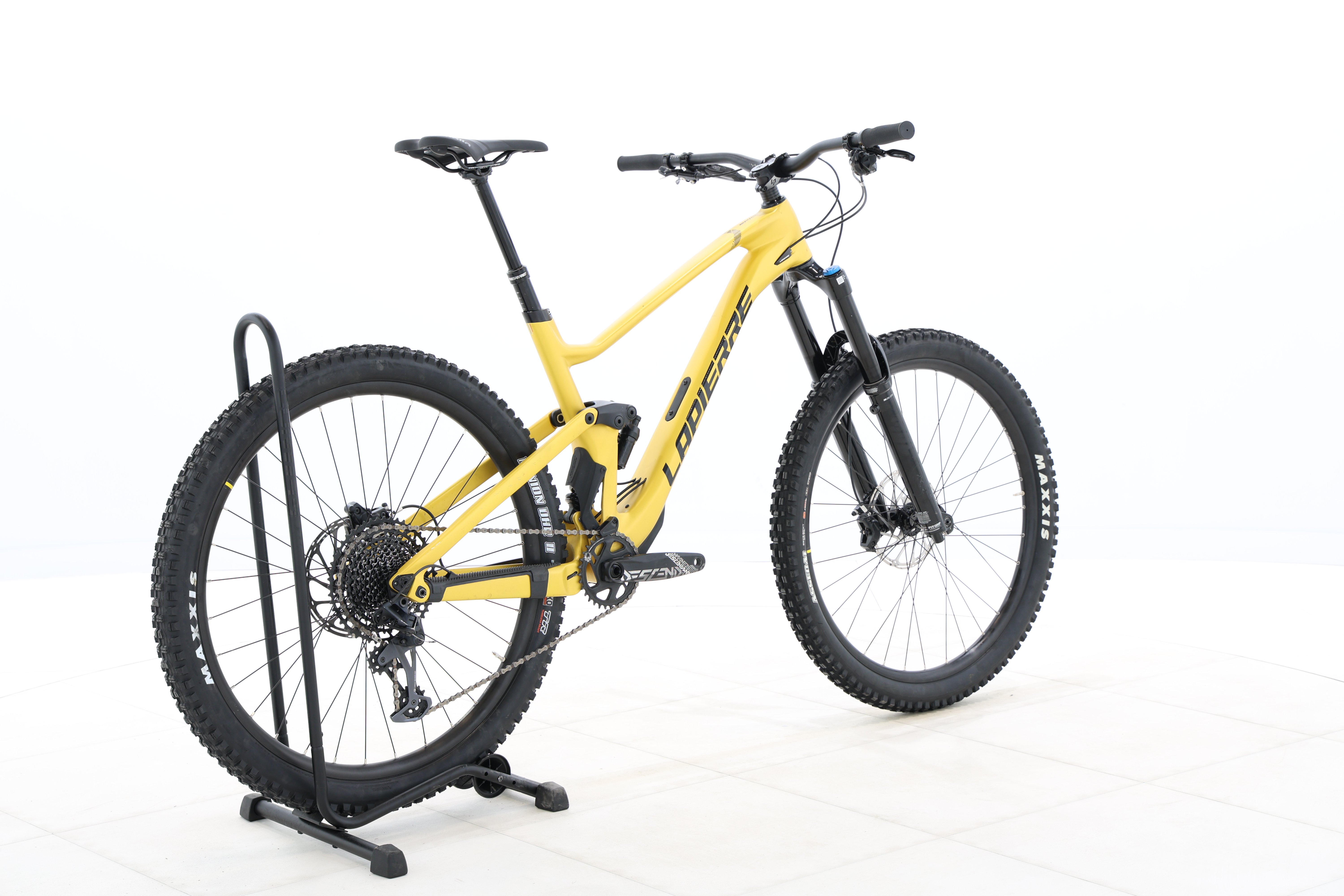 8fc2827f-5afa-4179-b979-aecf7e7950d7