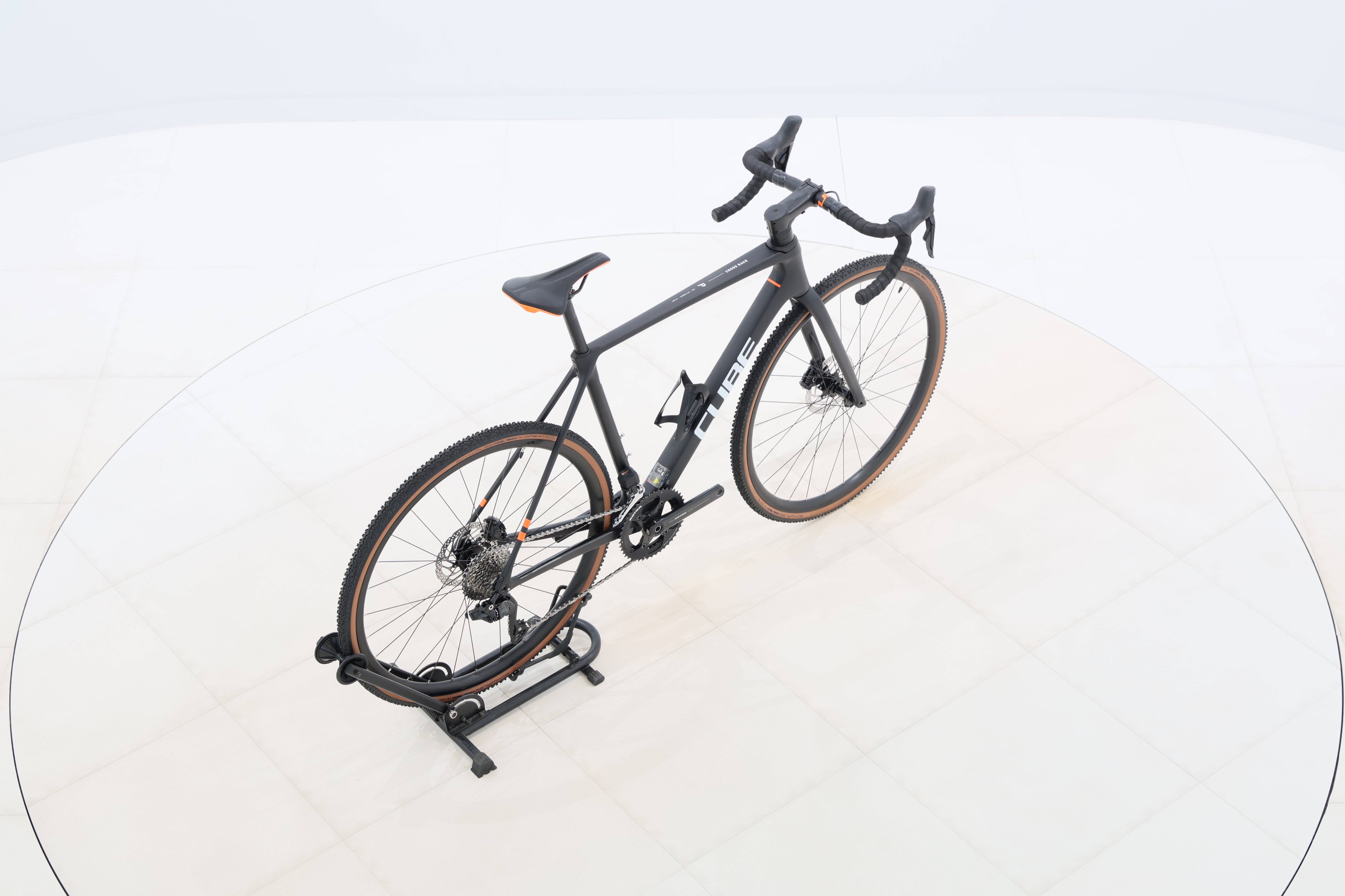 b9ae3407-7de8-4efd-b01b-2d8f3c973165