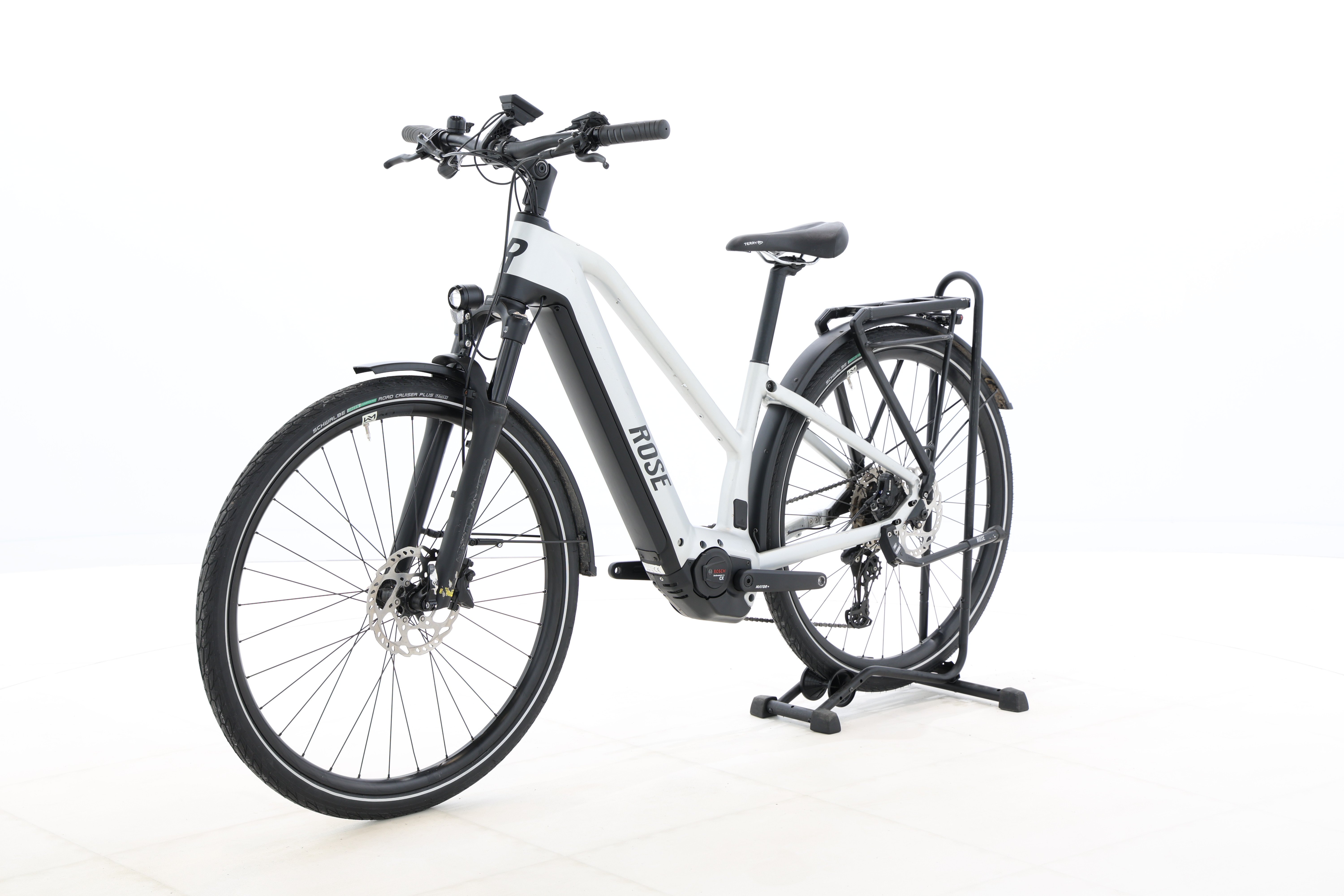 e6674589-98b0-415d-8ace-e10e56c81b9b