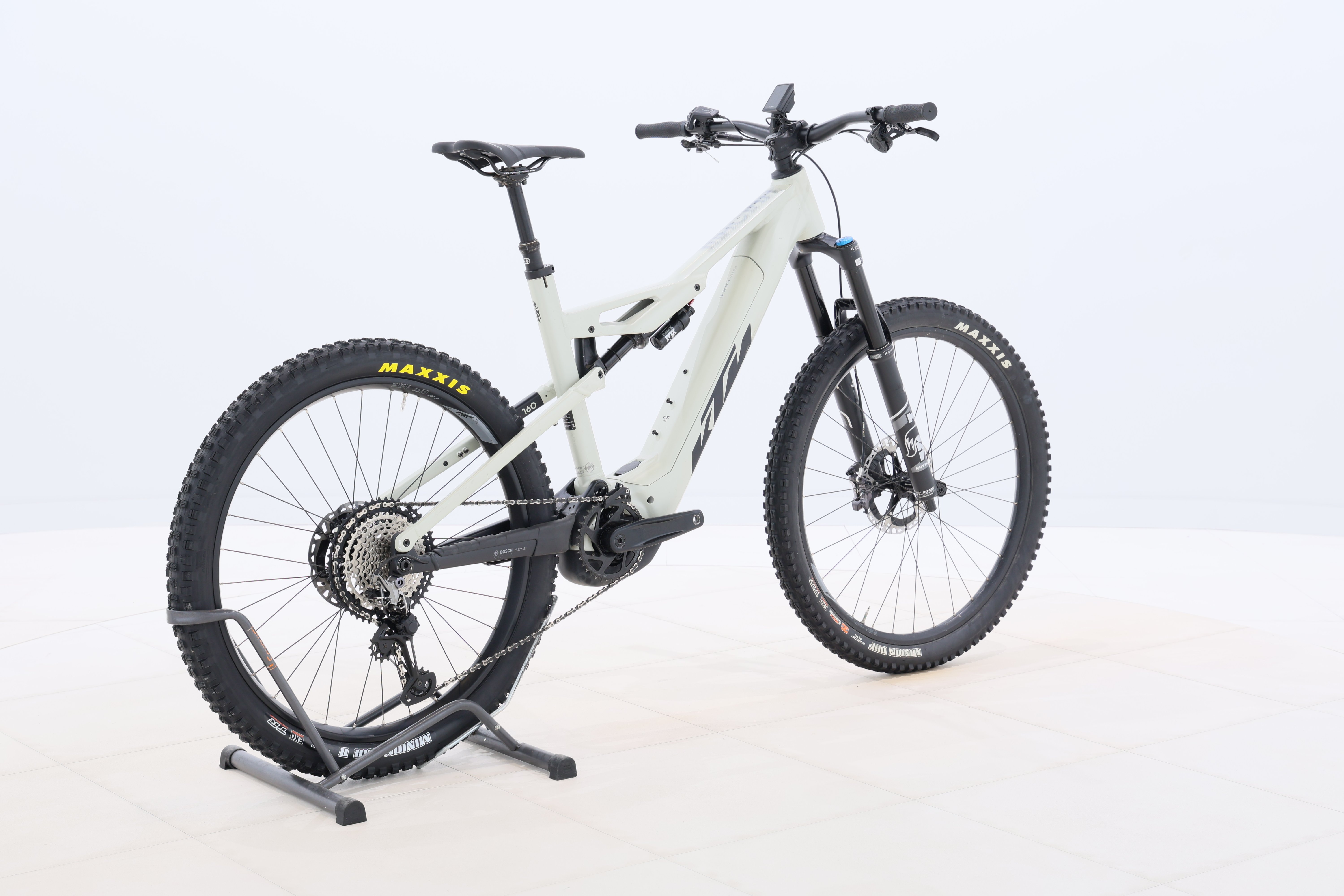 3e8930c1-440f-4e29-b791-d51725272043