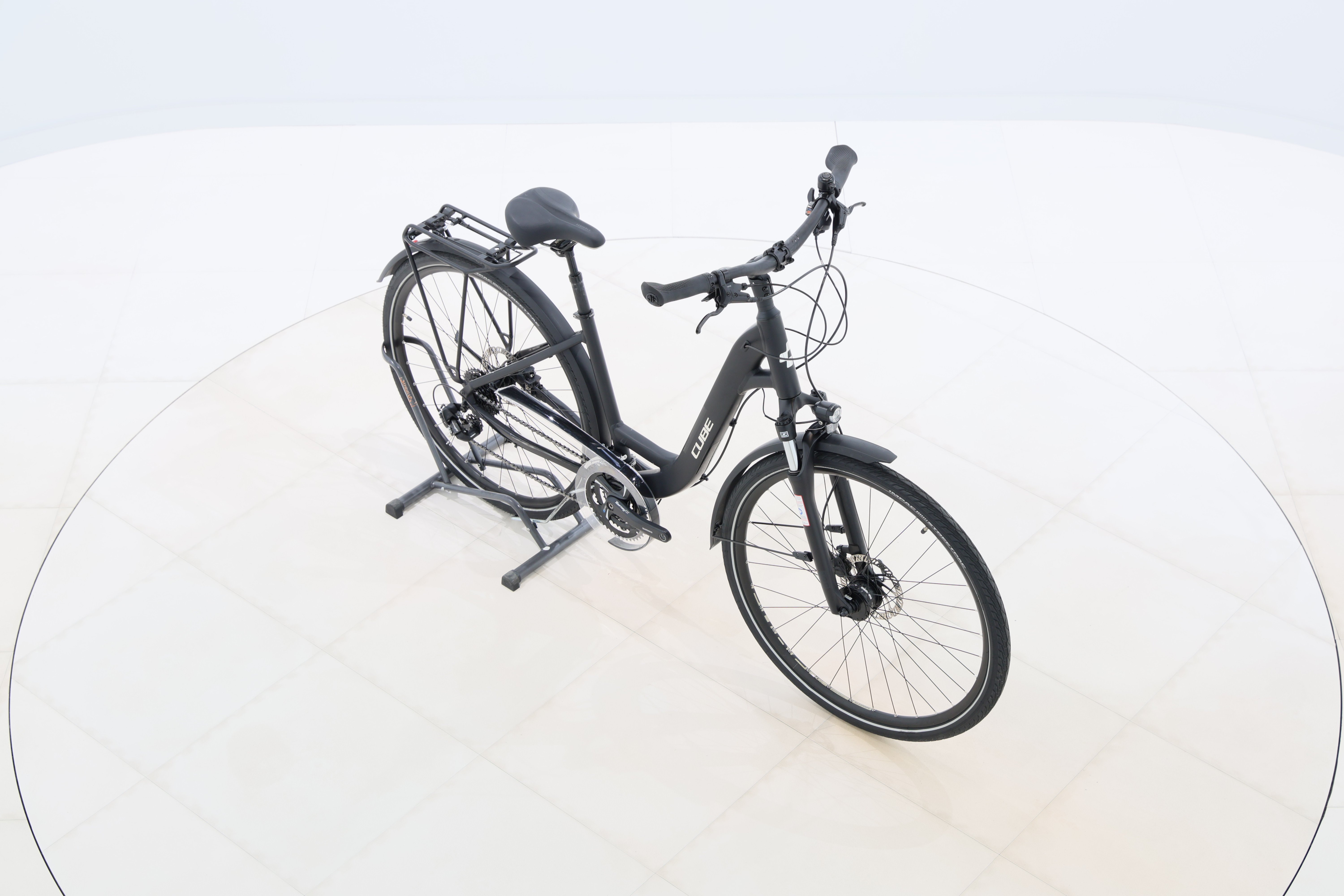 e3cf5e84-3405-4c72-9f13-448cf57da5e5