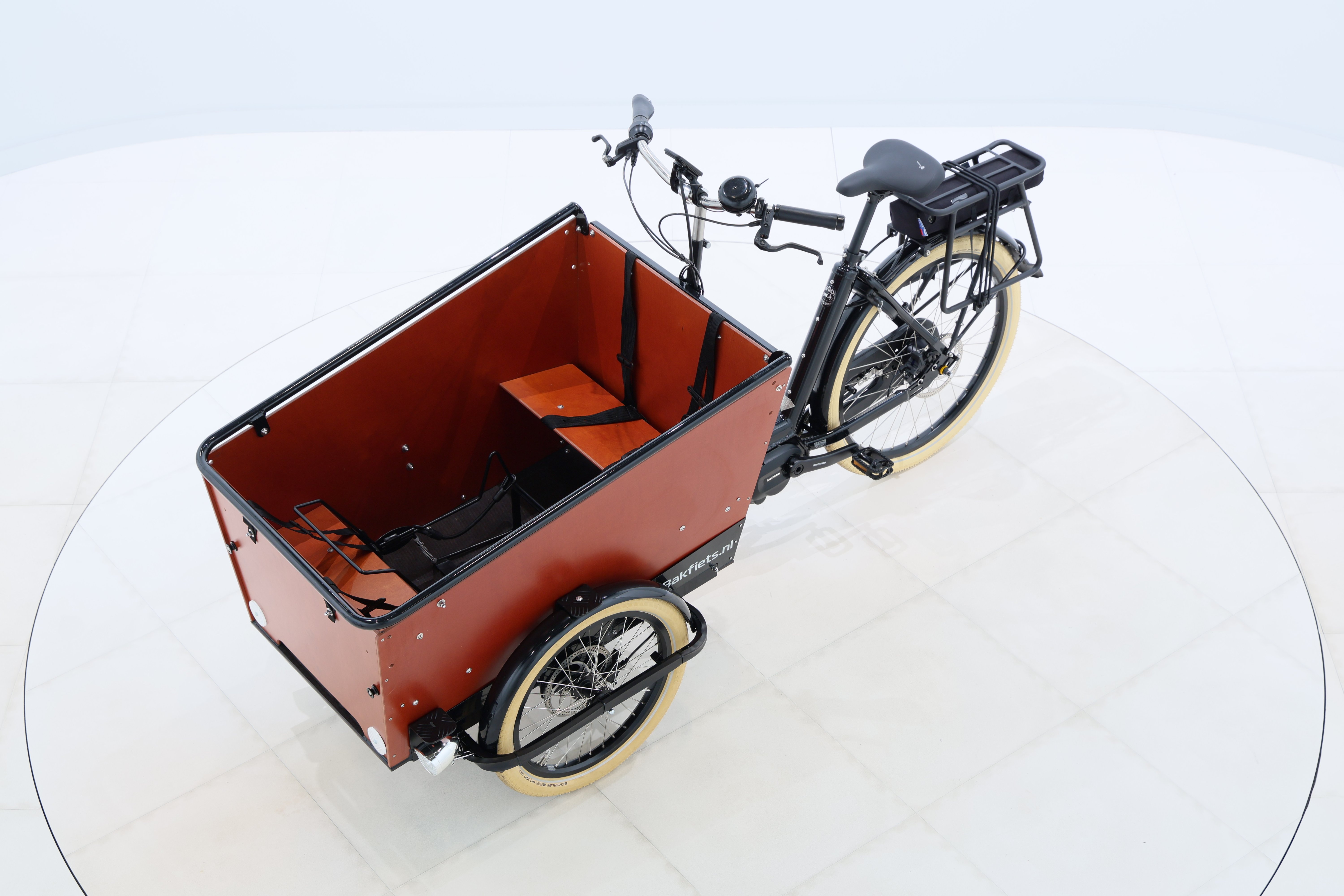 3671699d-05fe-4426-b027-c7eb8a72128f