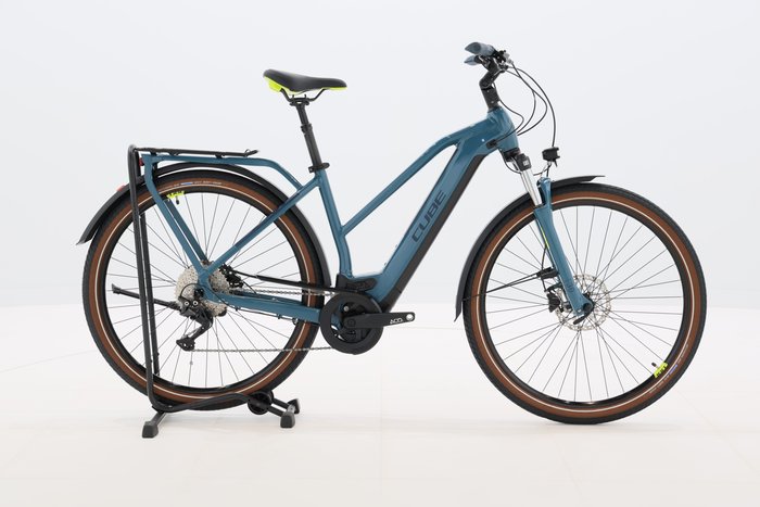 Cube KATHMANDU HYBRID ONE 500 2022