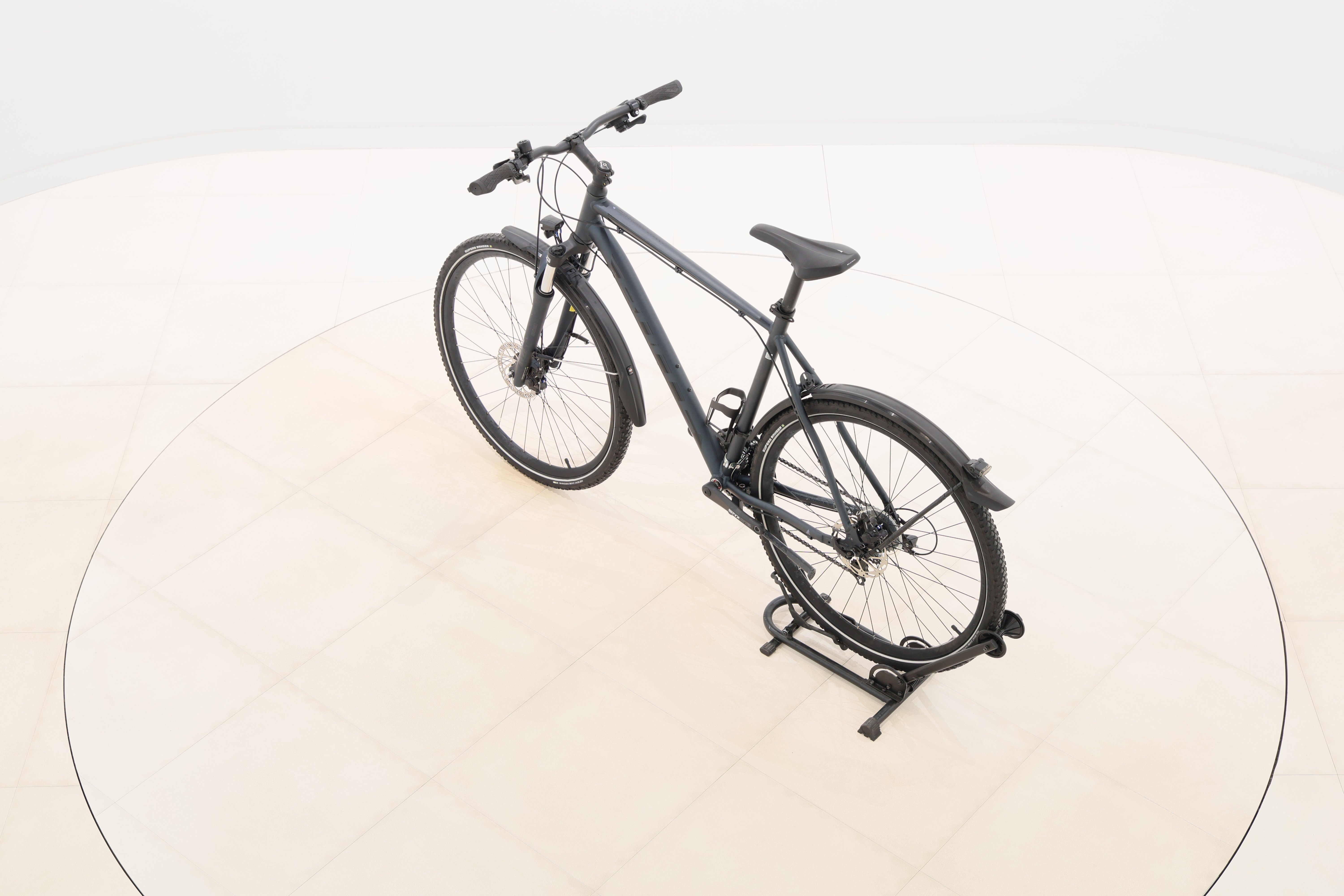 f6e850c3-7f91-4313-aa76-0dd262ce7c82