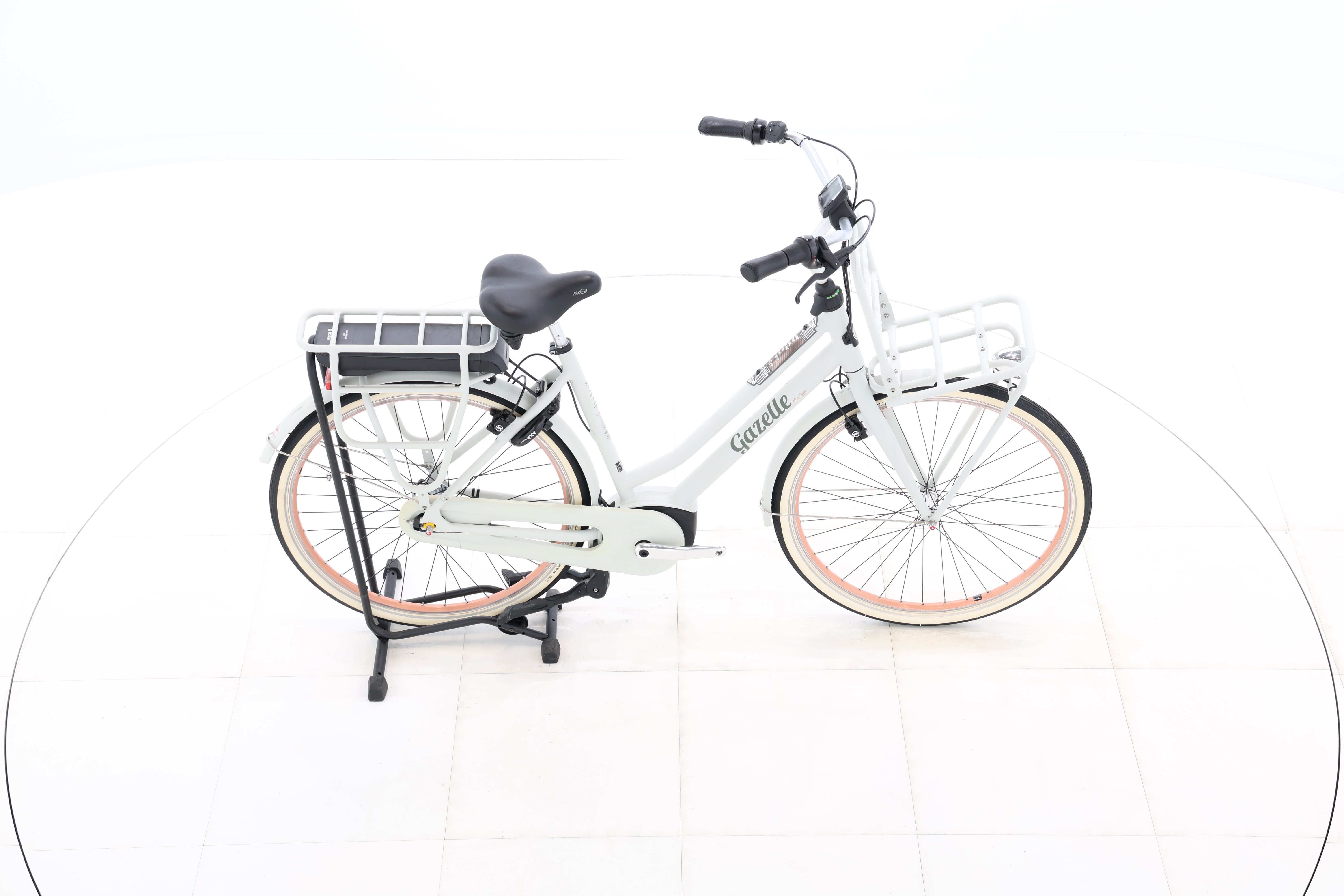 aef33dfc-7970-415d-a1e4-7c1abf181928