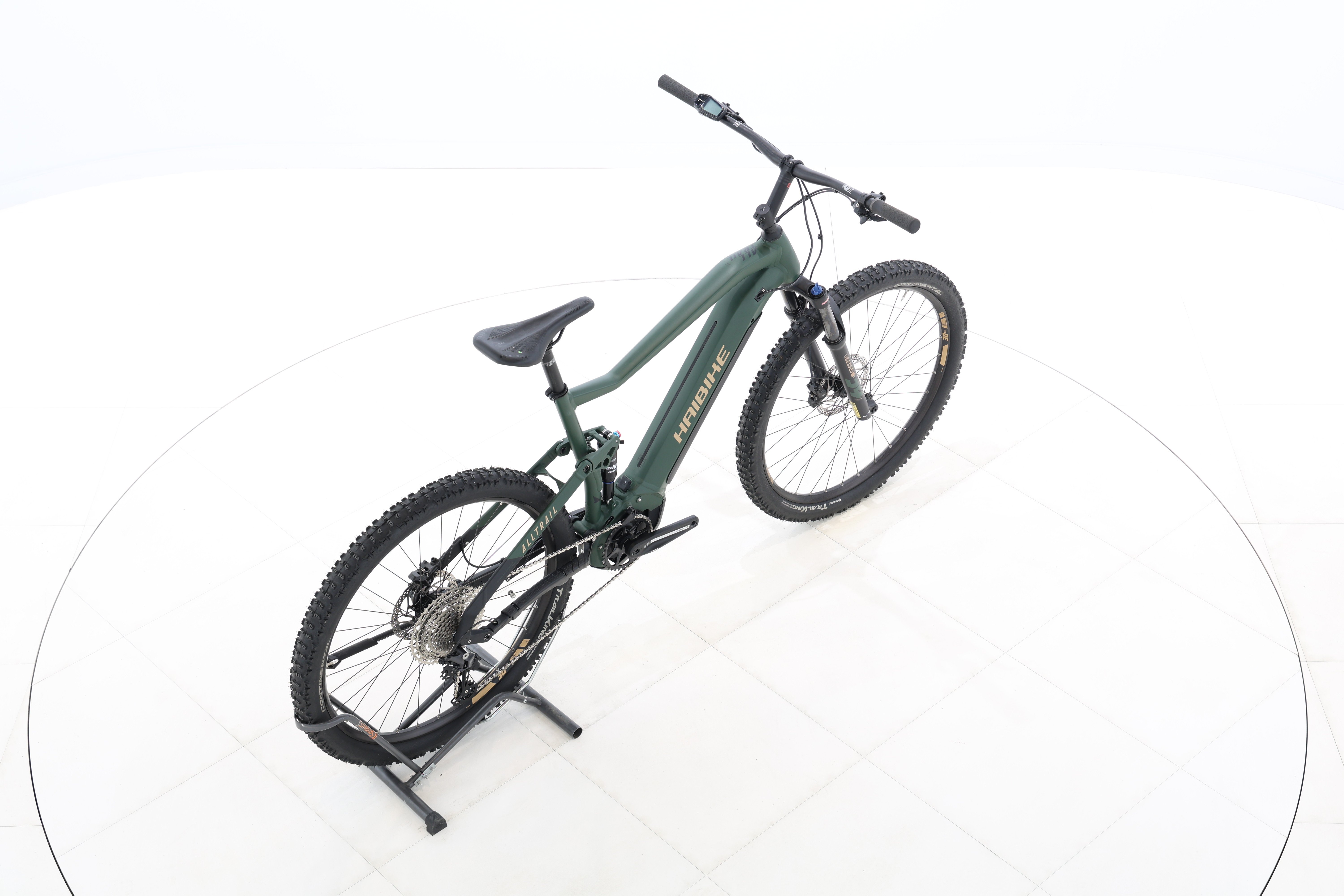 3a8a313c-3c68-4c5c-9374-8de349dc03e1