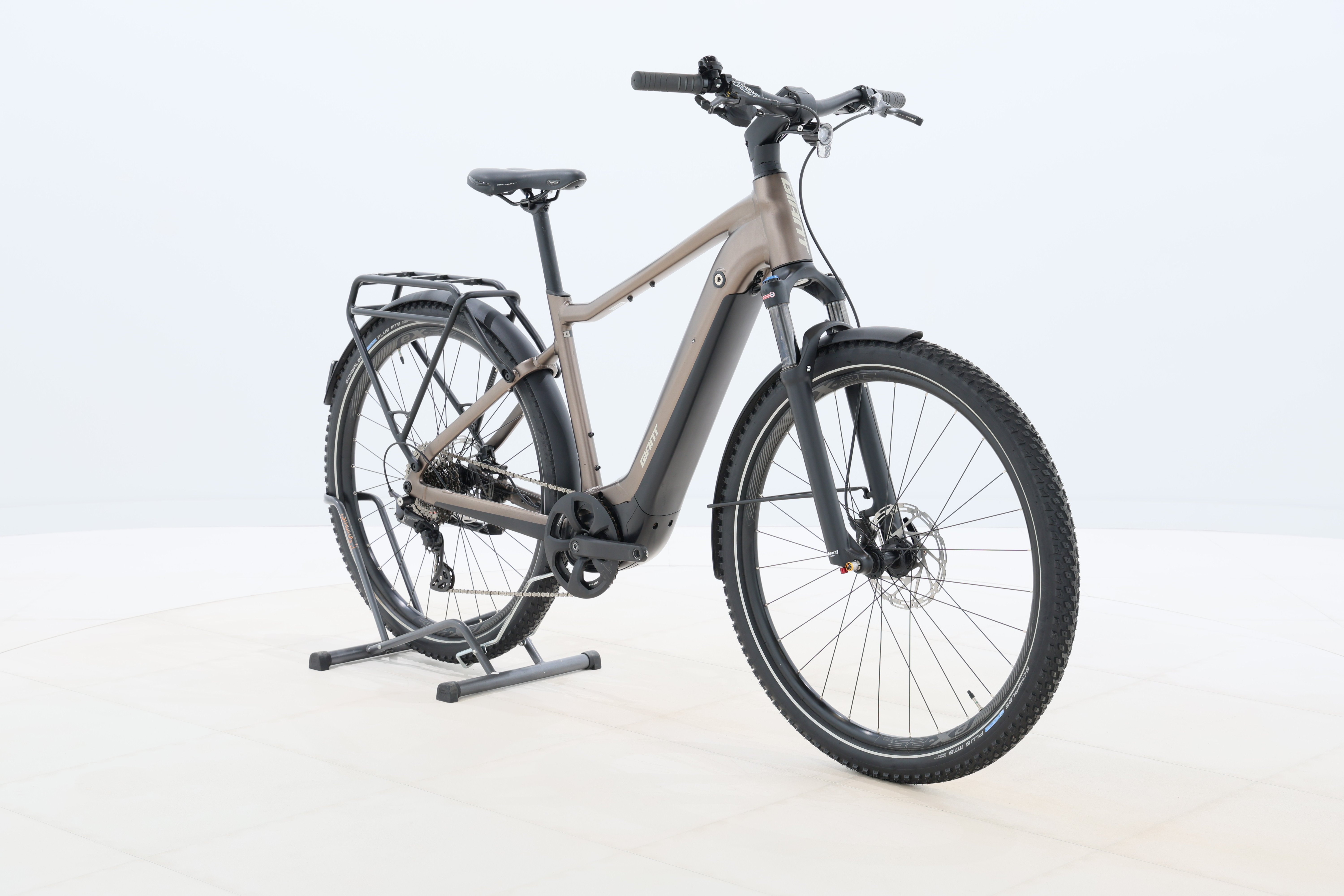 ef8f4e08-1a1b-46e7-8353-831df4f896b2