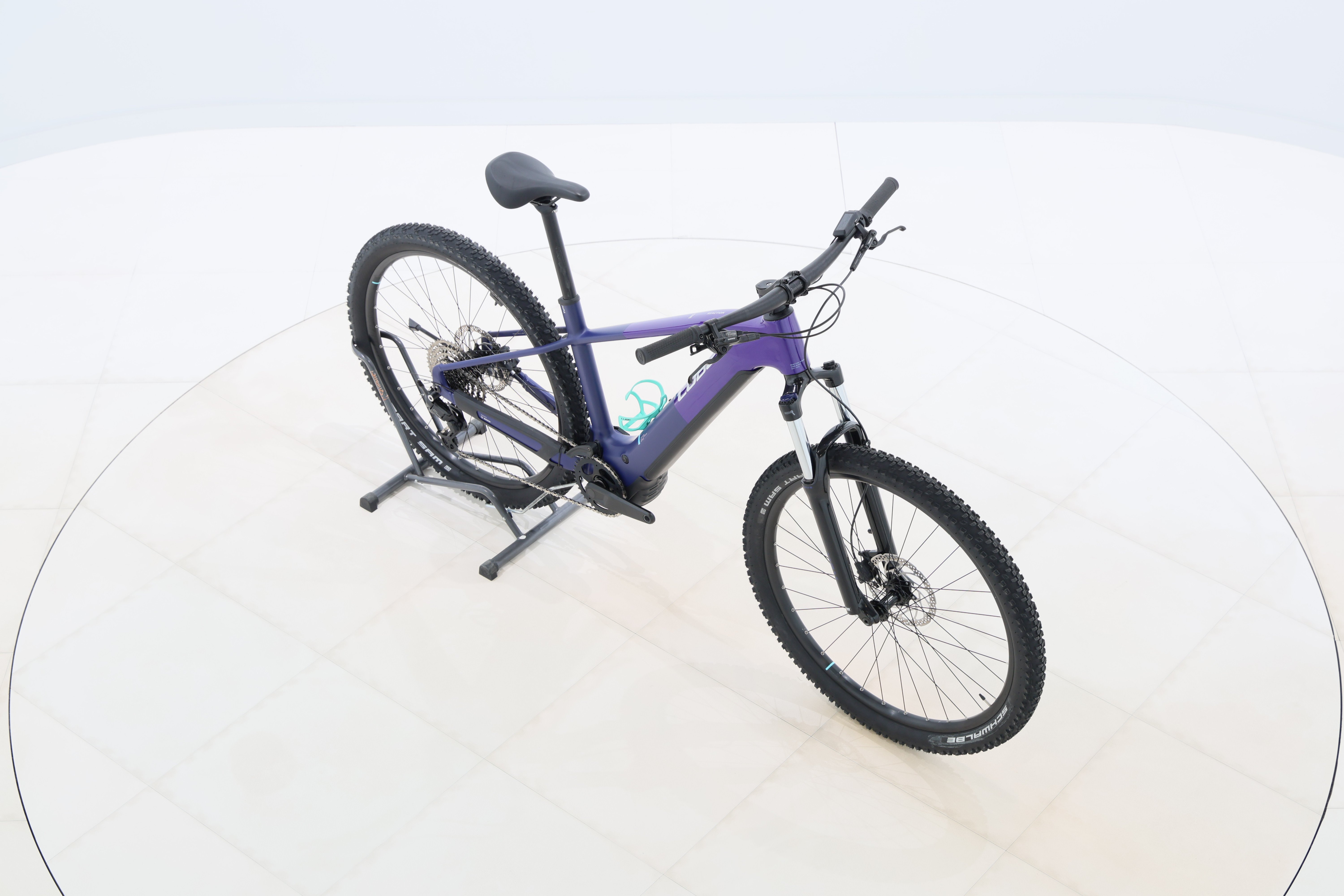 5f826684-3d88-46e7-903e-c4efc3878b31