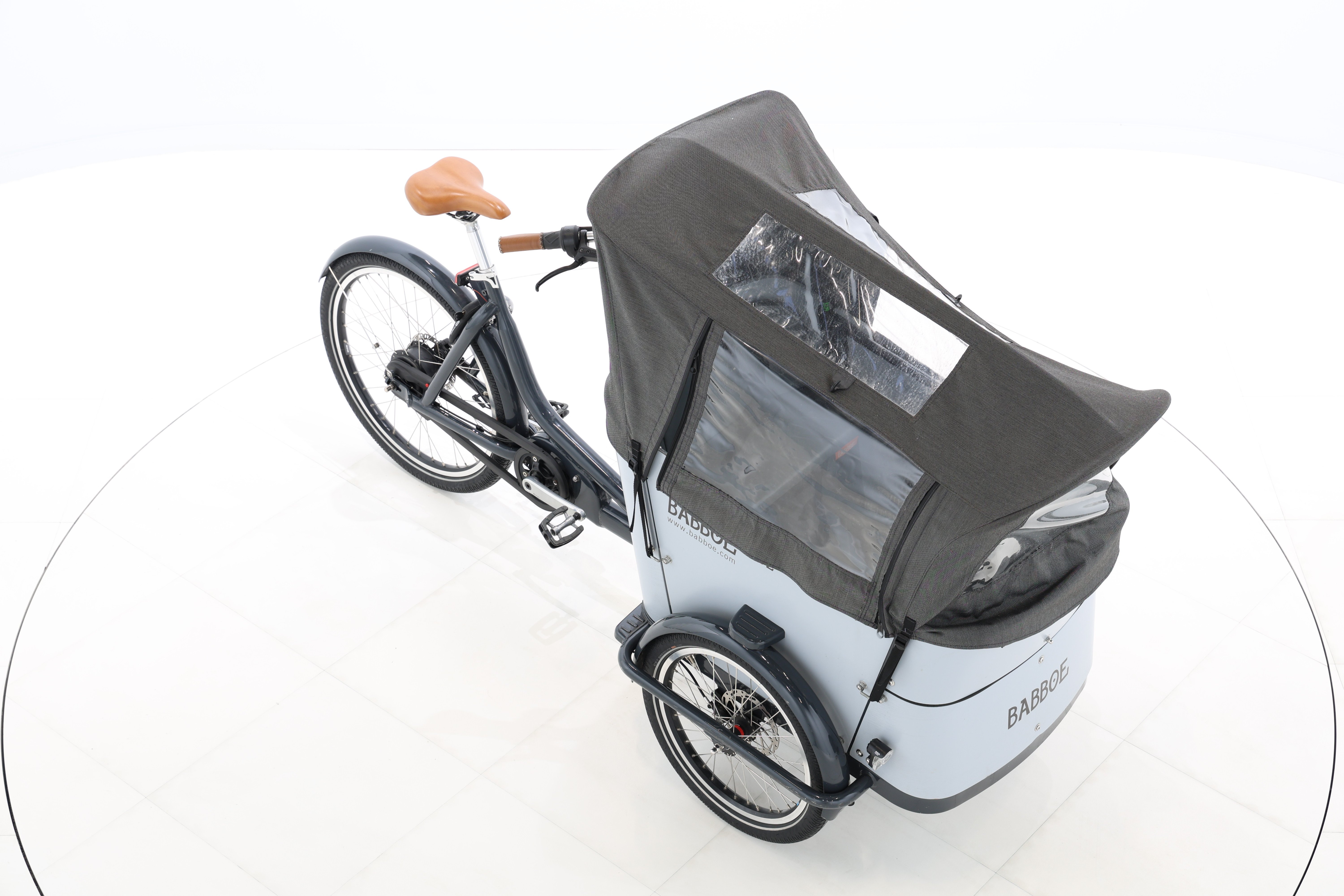 7608b5db-a3f6-4243-a827-104c2975f564