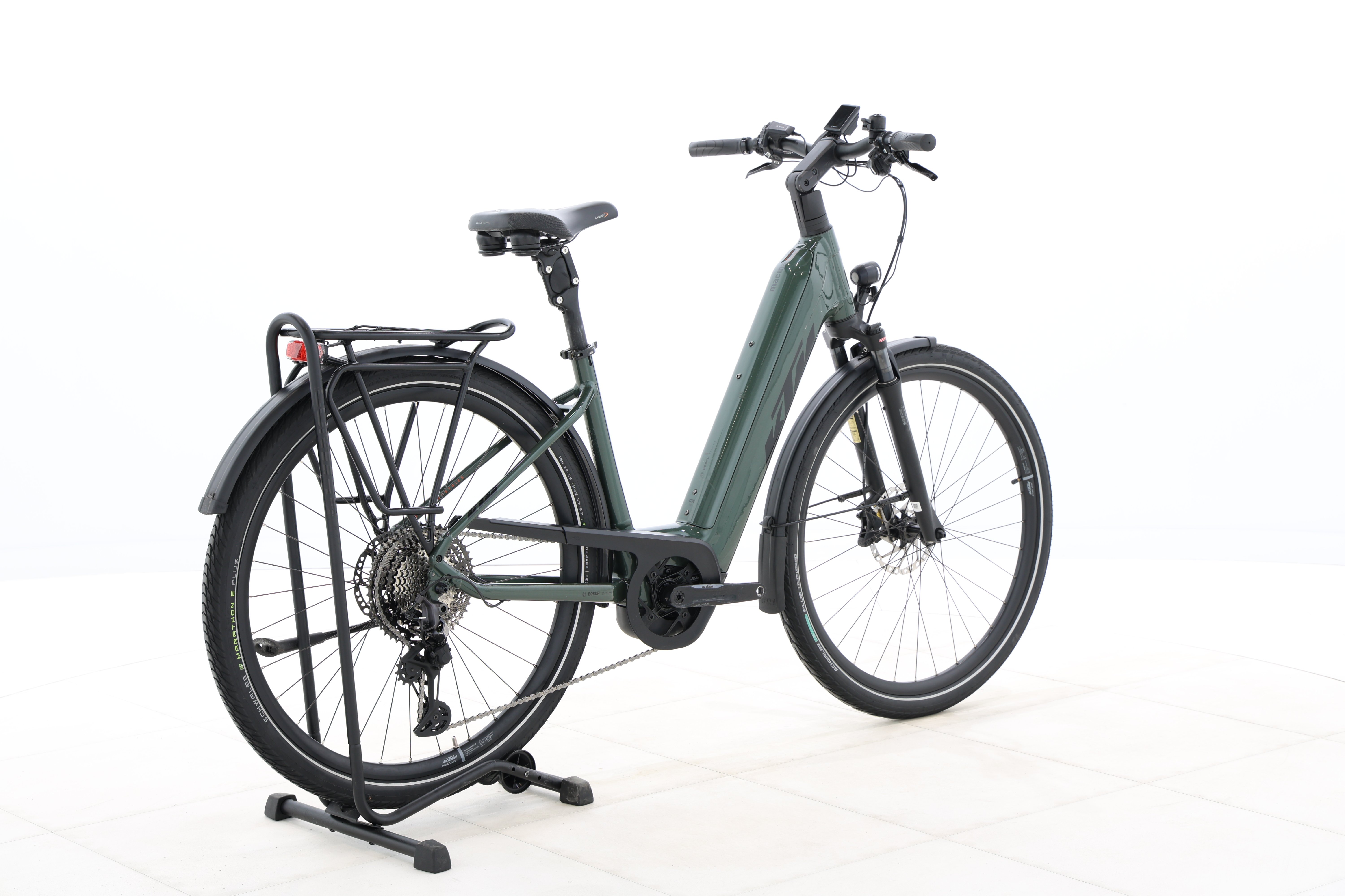 c6e19786-daeb-40a3-ac80-d458761b2440