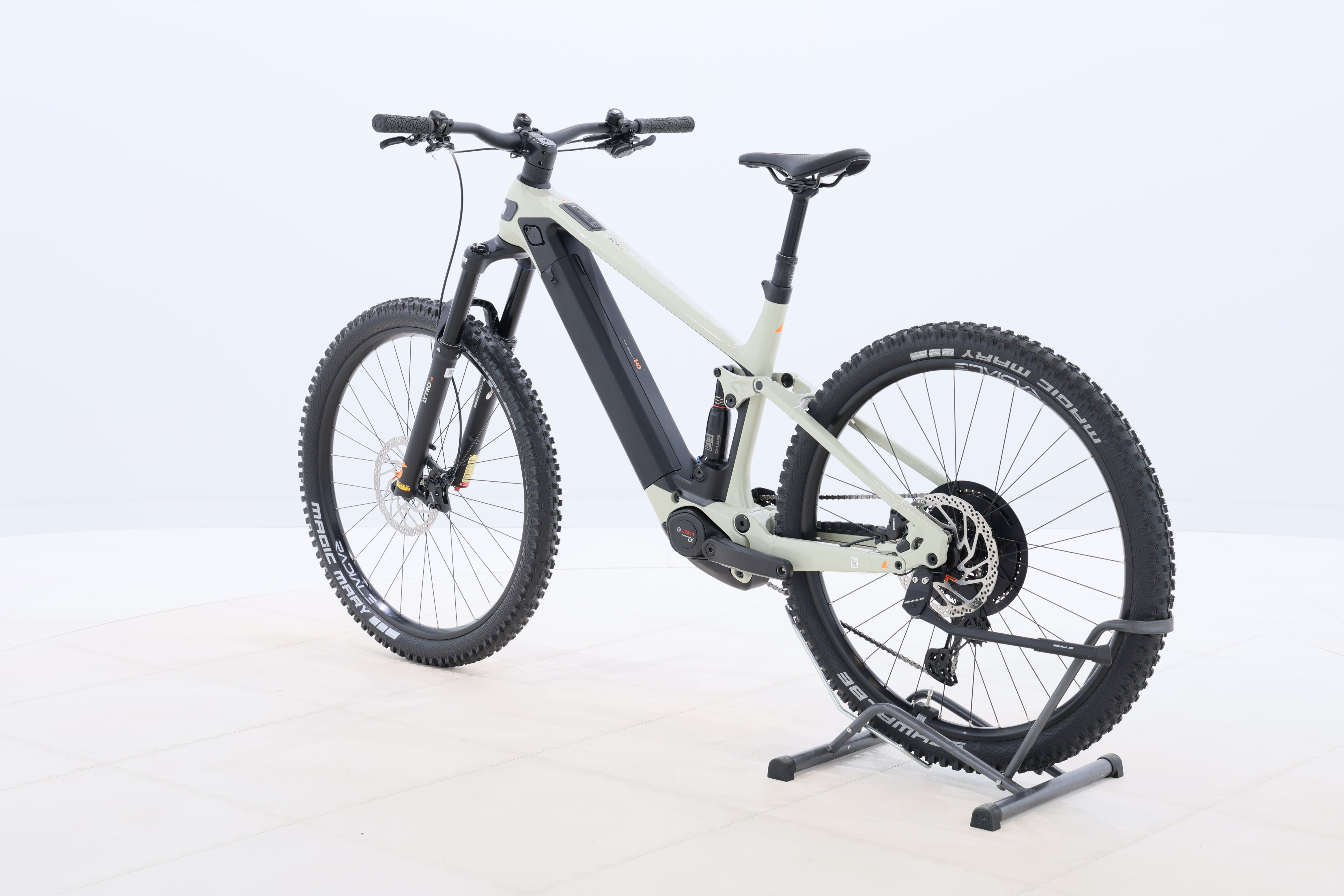 e6672654-8224-4912-ac19-cfa377001941