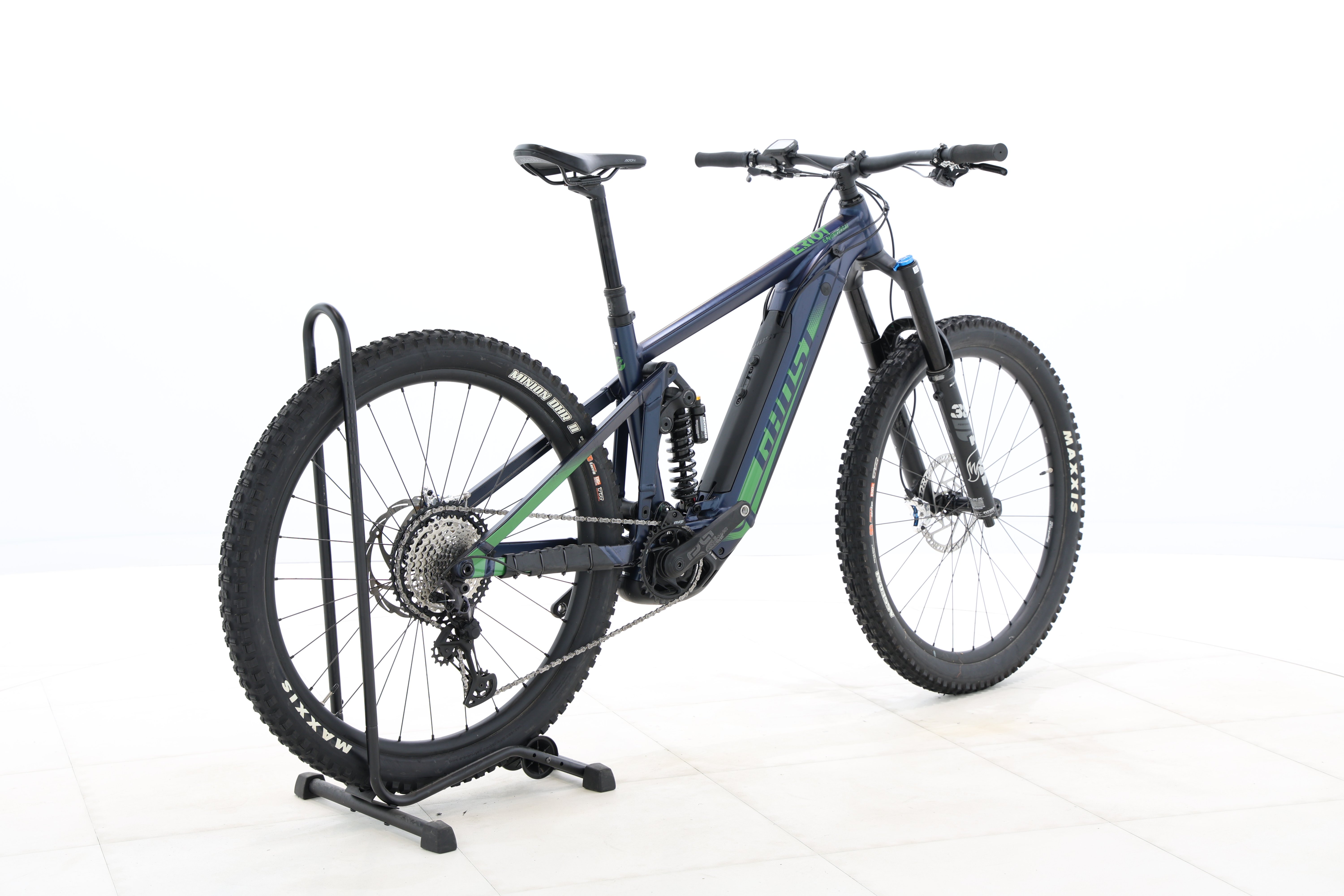 c1b564b7-95df-4792-8db1-ed03fefa60cb