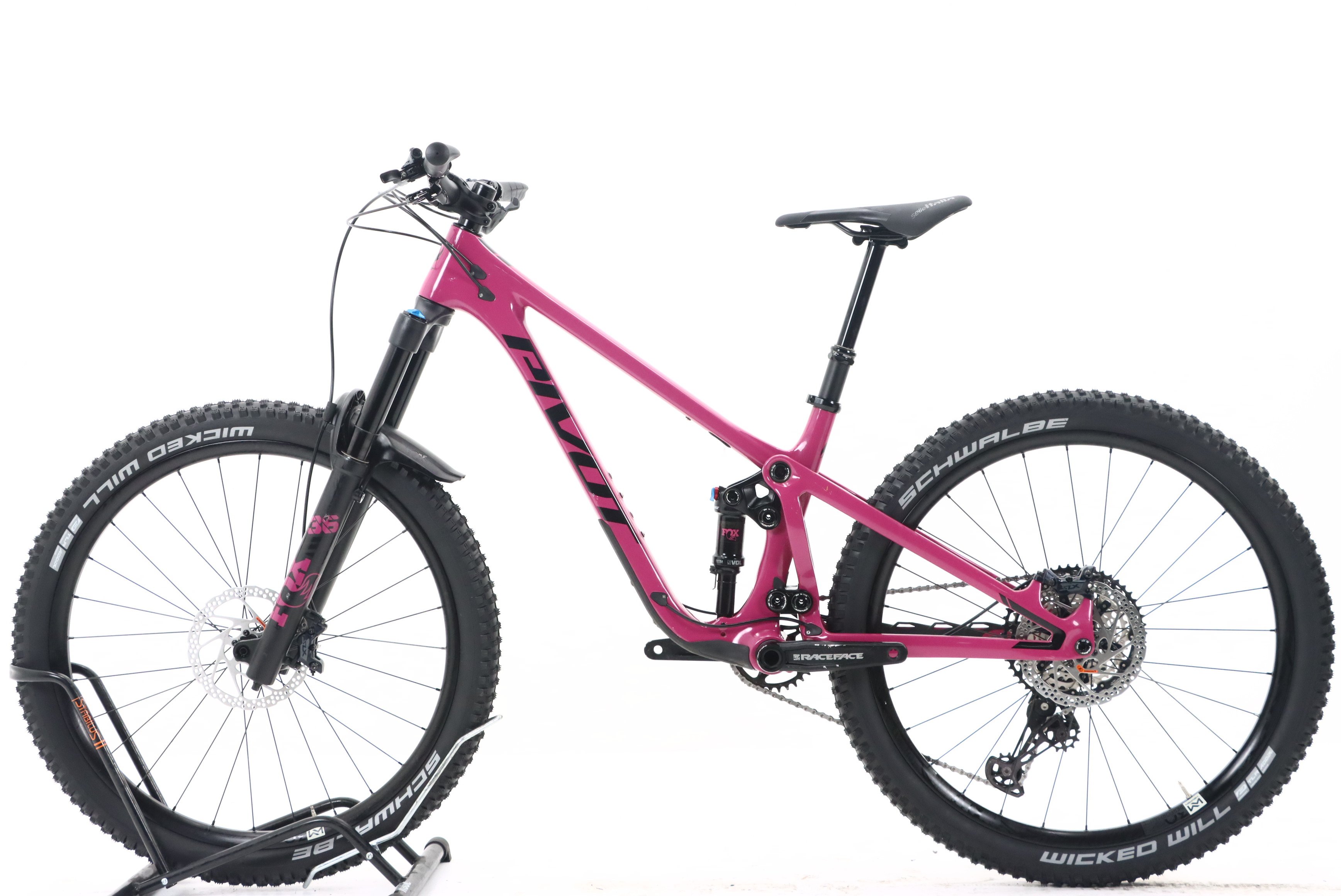 006fe629-10d5-43d7-85ab-68b51016b2d0