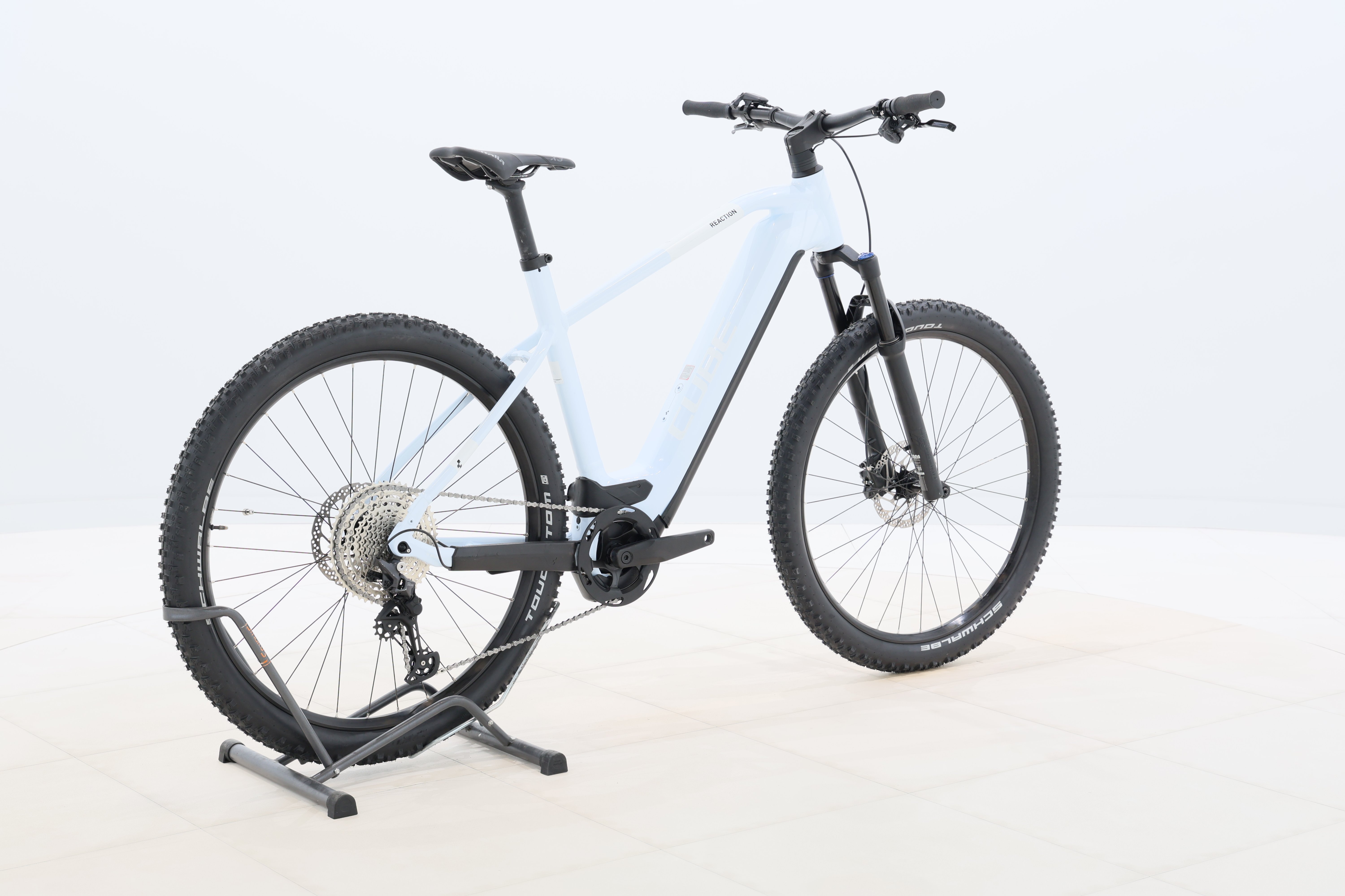 1e2f17a8-968e-46c2-ae84-aa06f780b087