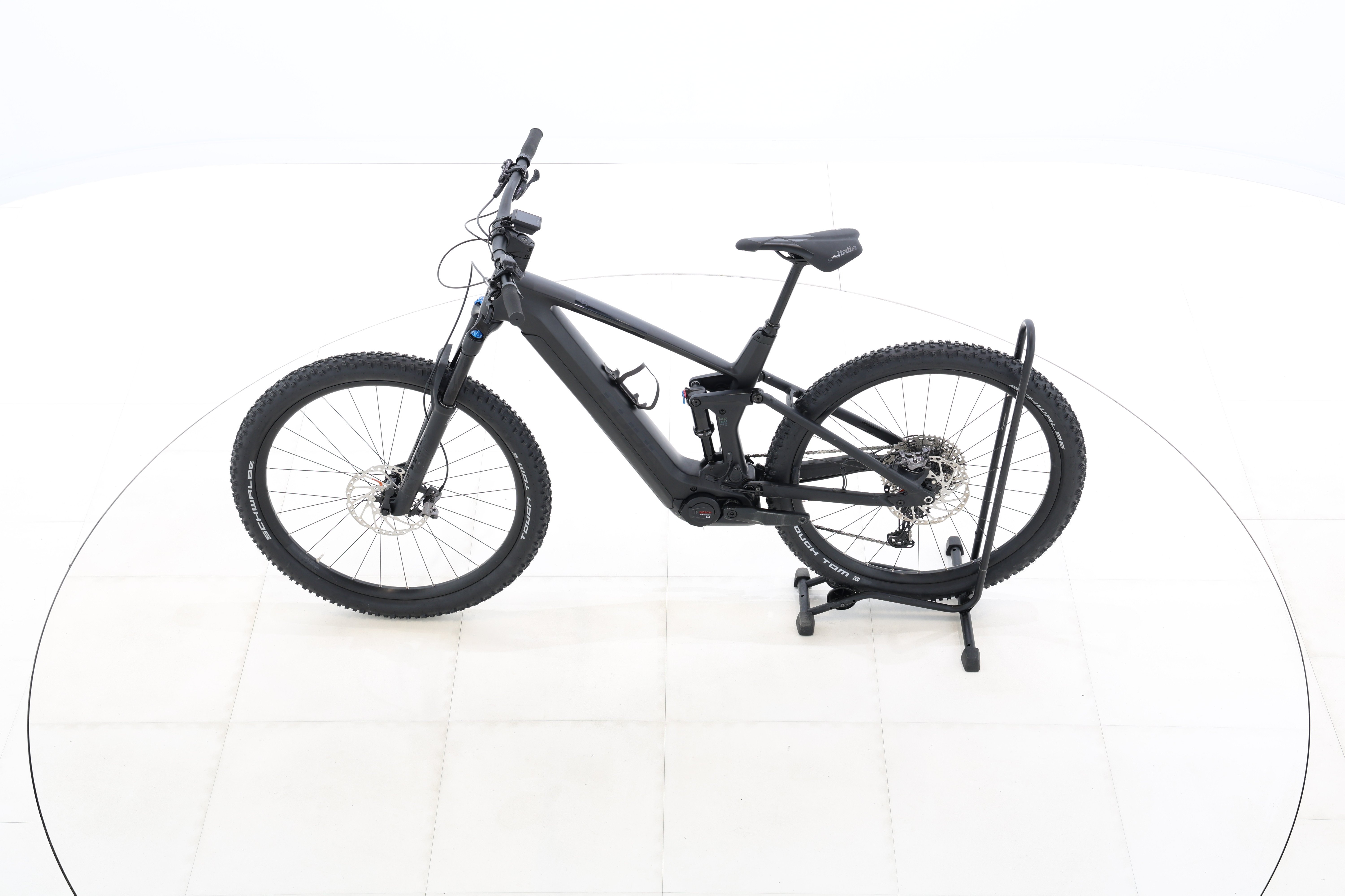 bb1559c4-e89b-43a8-88cd-a7626cd91d3e