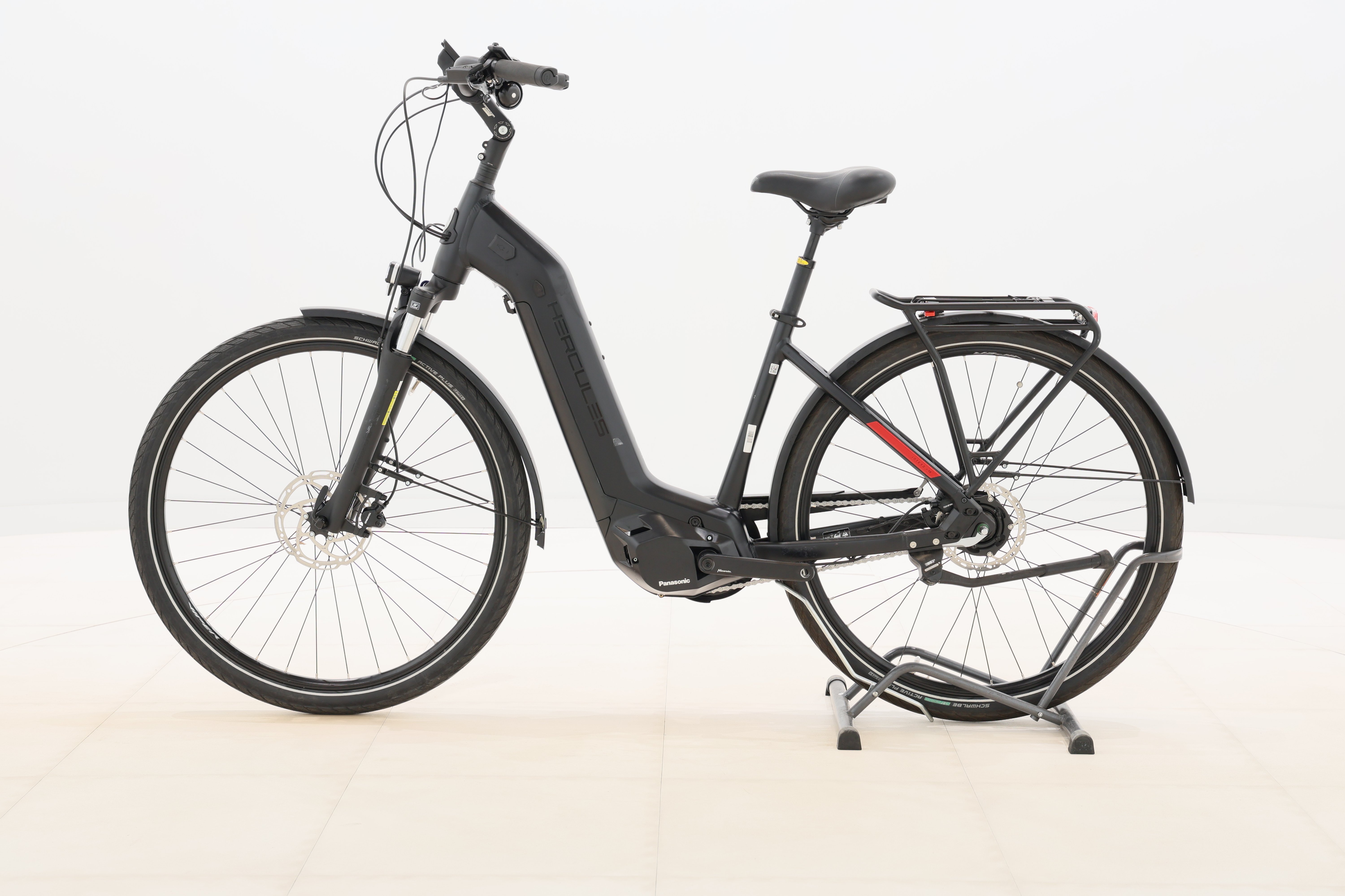 1302aba7-e336-4fff-aca4-d9282d0612b3