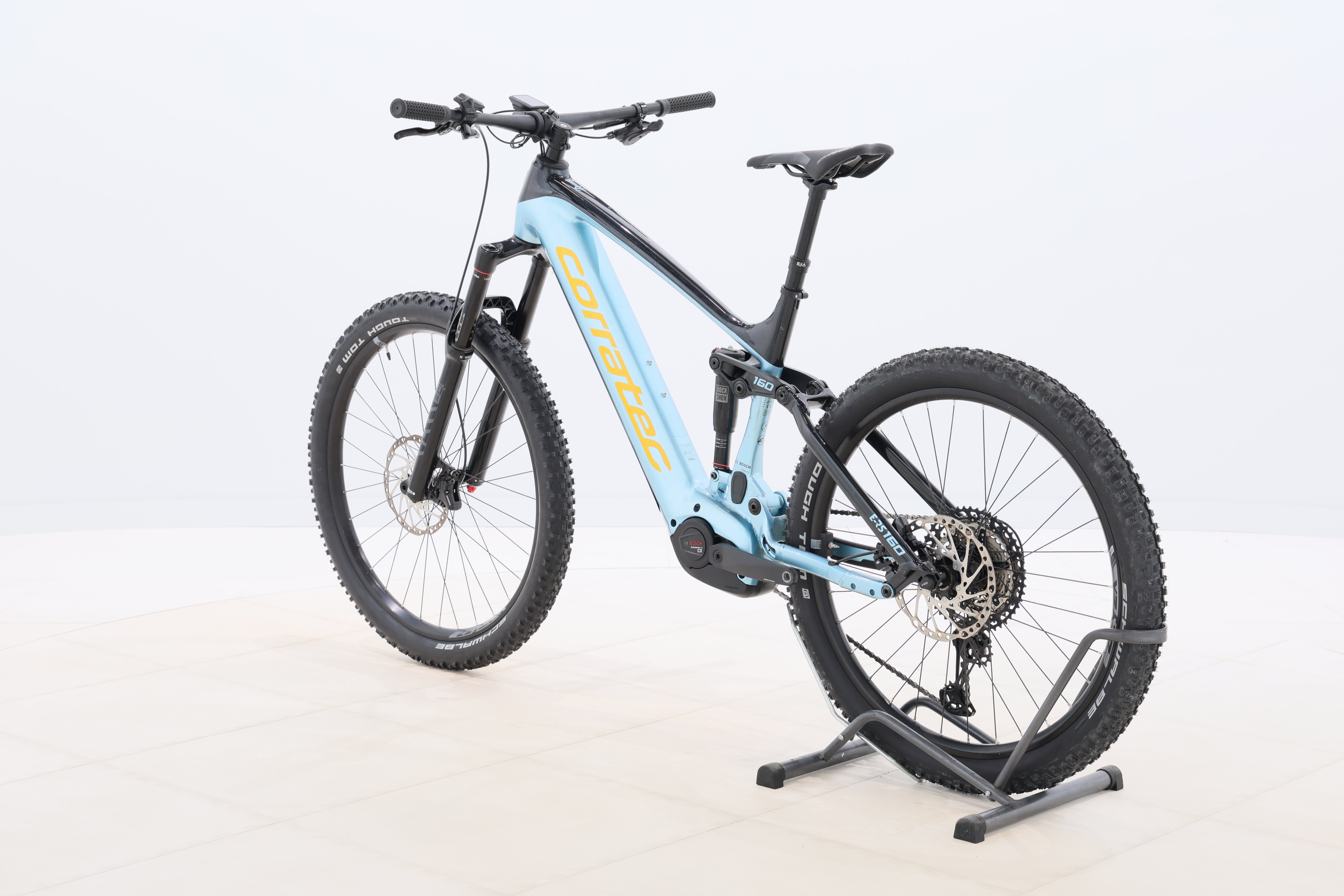 d8f9d111-b162-4f8d-b733-f9b89e37d200