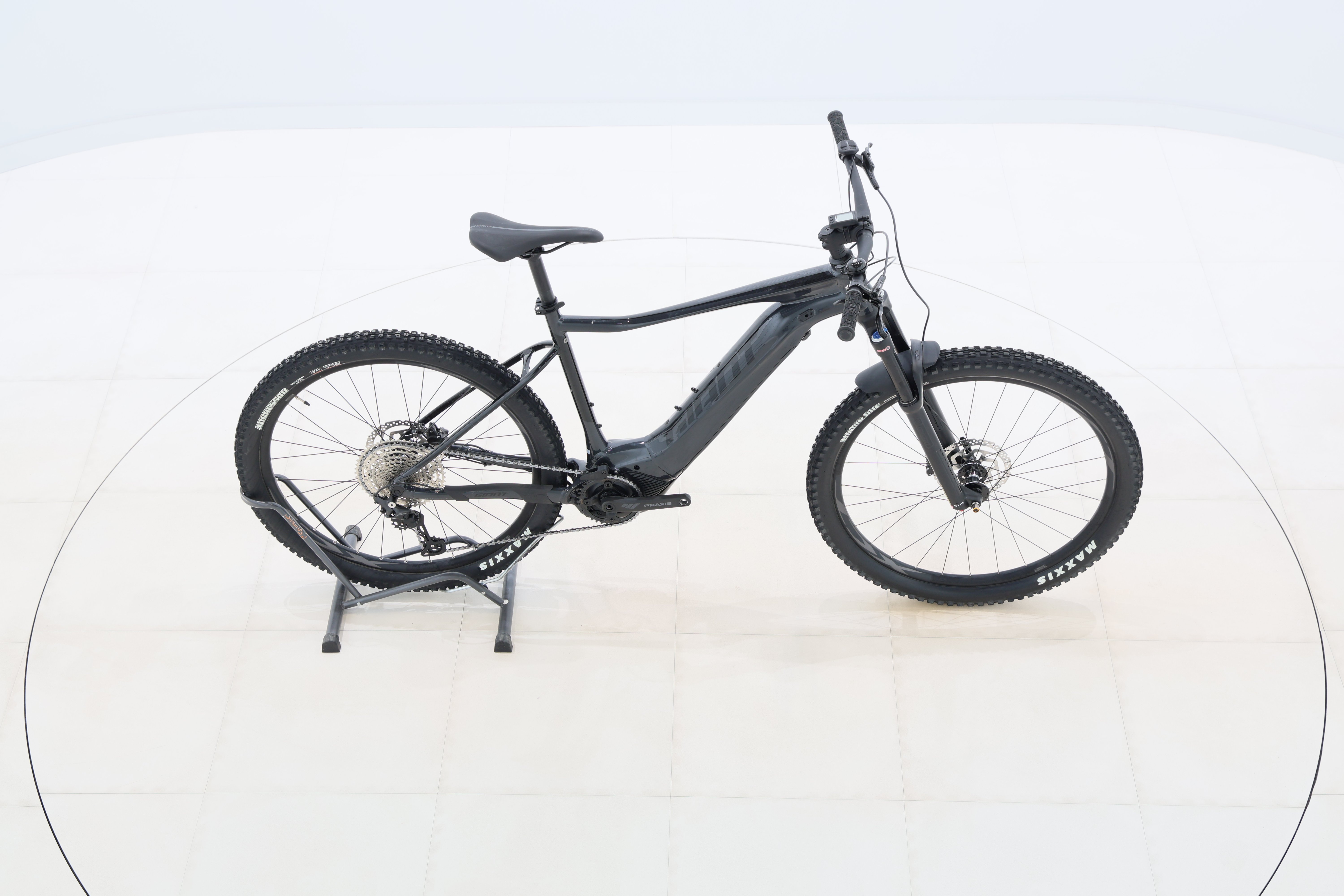 f5a0680a-055f-48a9-843a-cd1d9ca70773