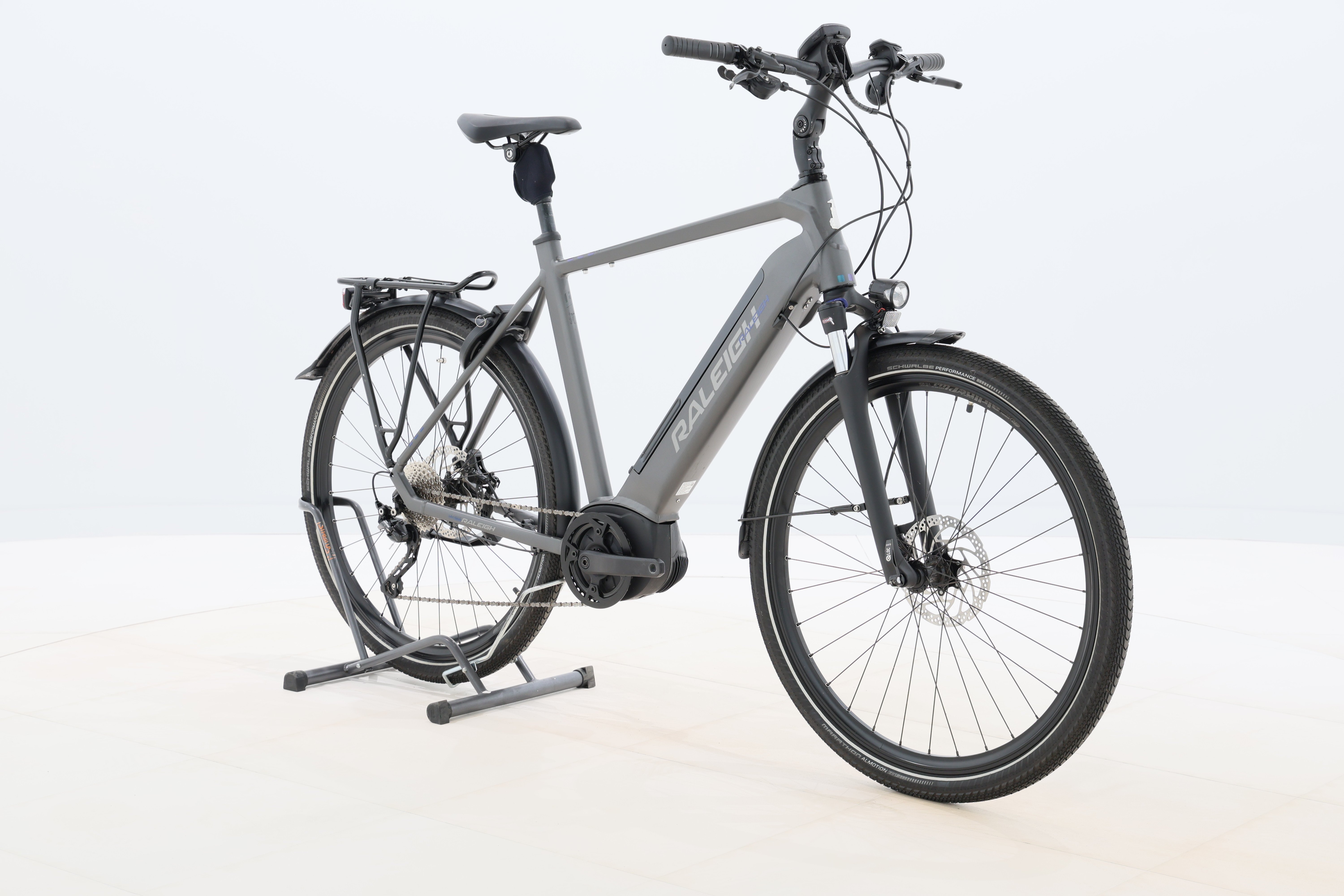 69d23100-74de-43e2-805c-a6950d13f896