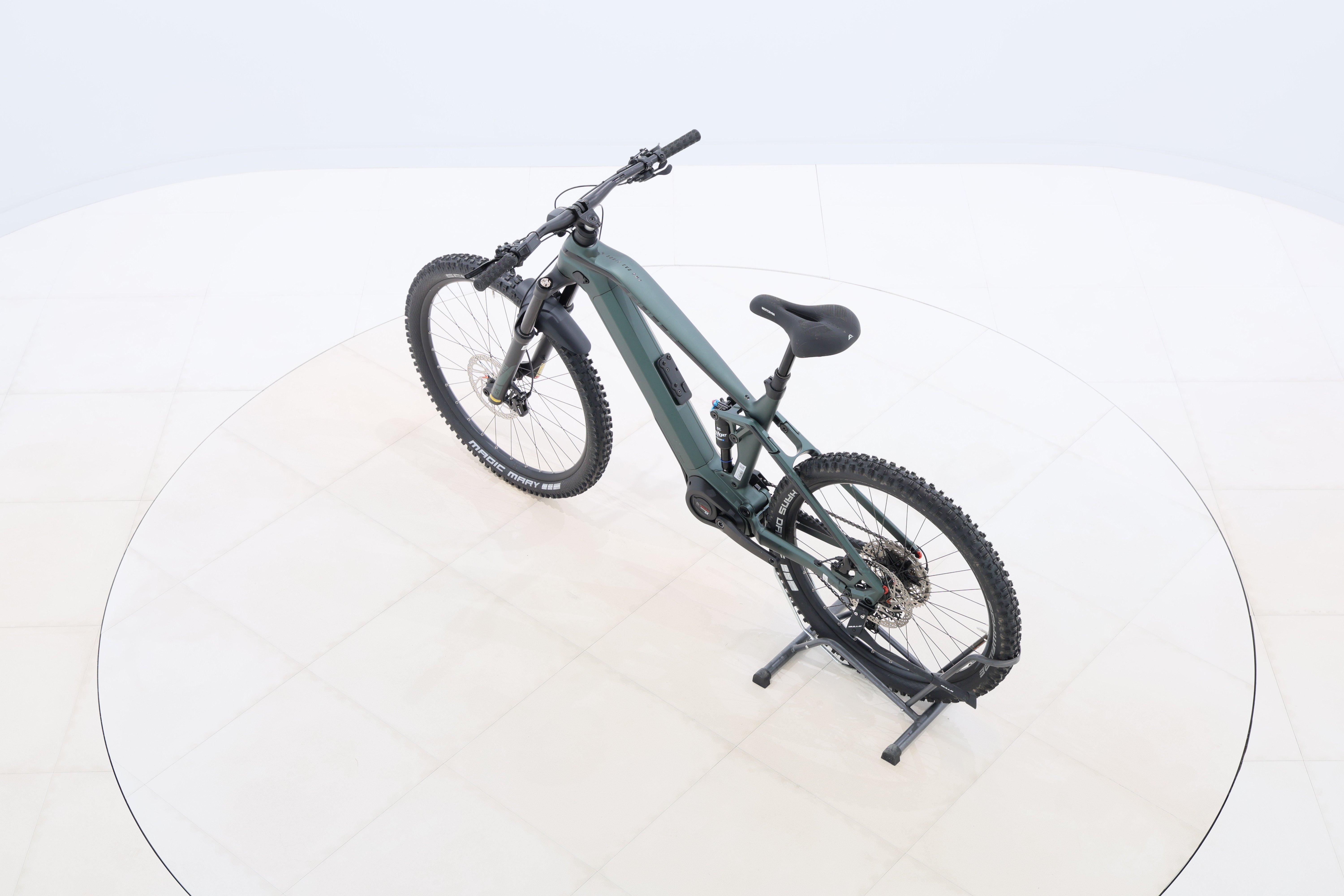 e64c0bd5-4ef0-4f19-874b-275607264b52