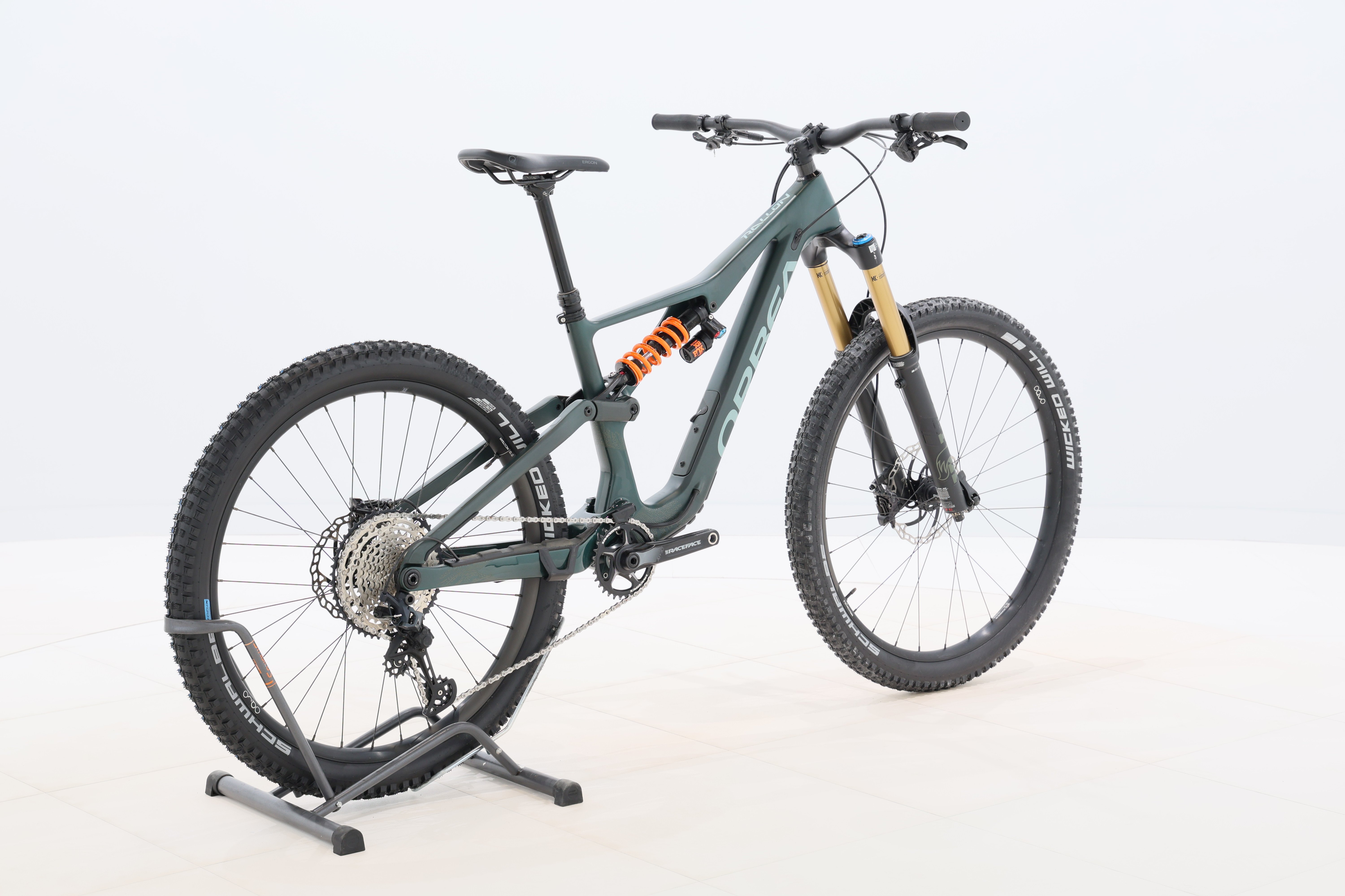 5c9c59d4-7061-4862-87cb-c998bdf8b8e4