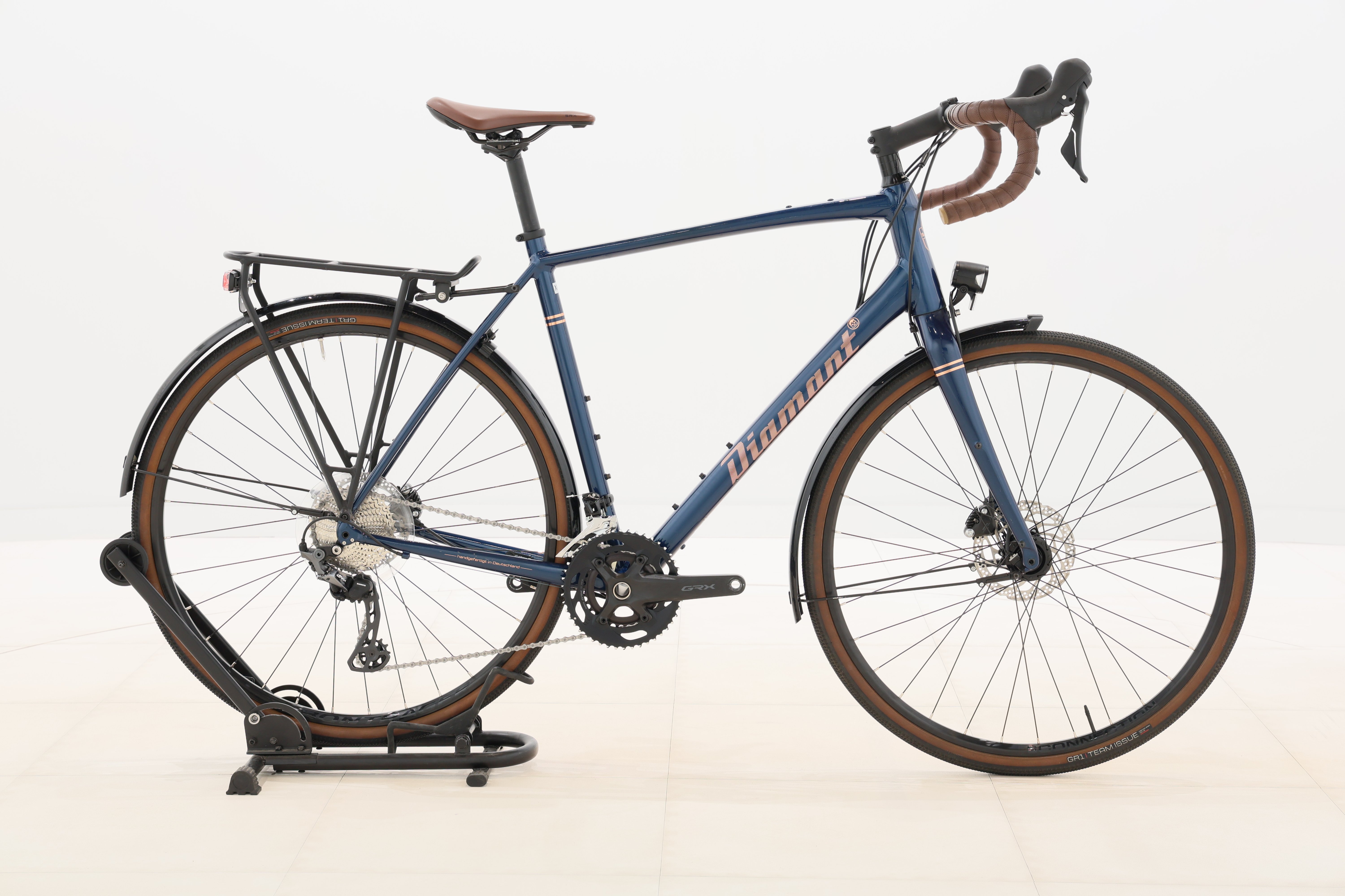 792f2555-db9d-4567-a7a7-e8ea970f14a8