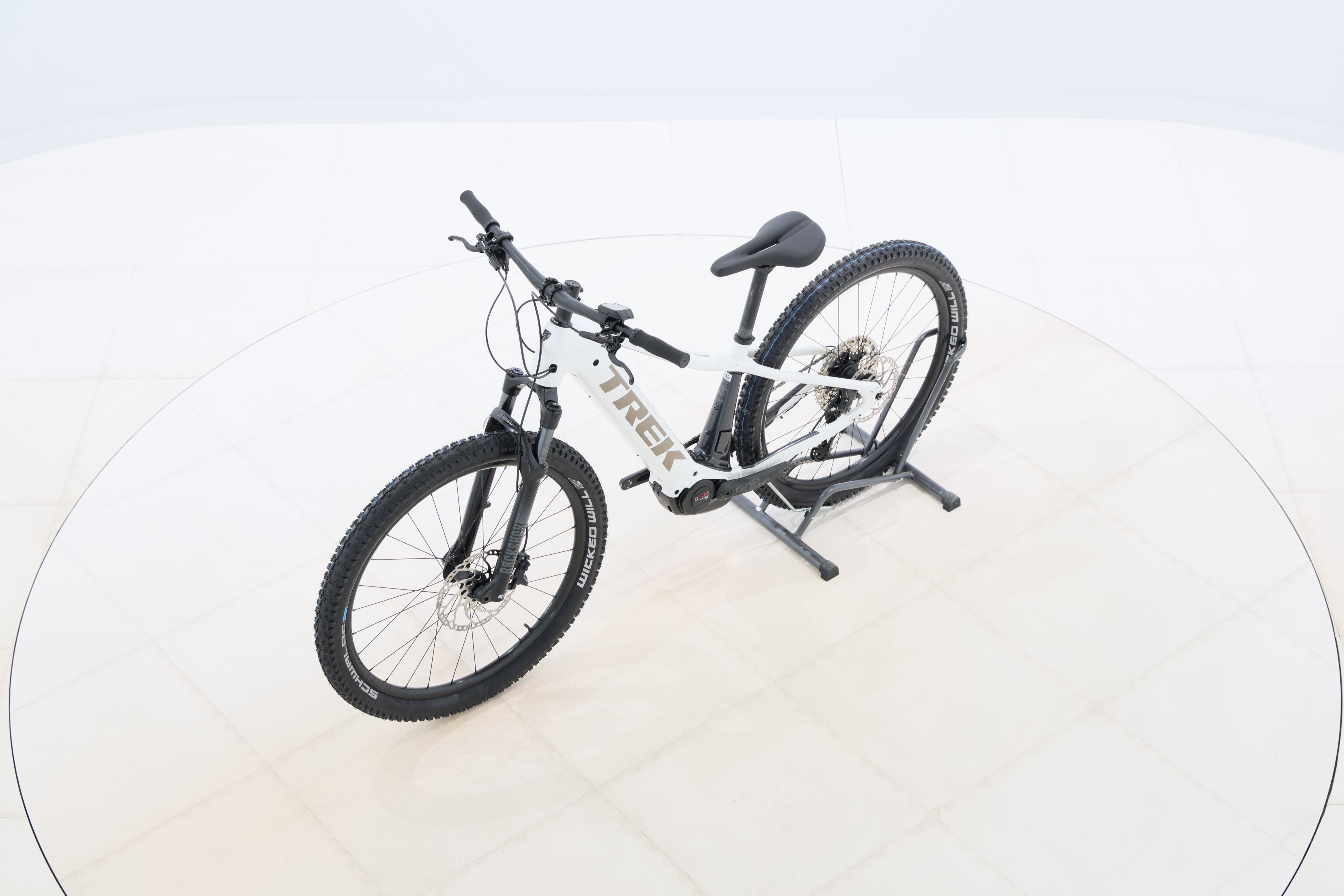 f242edca-83d7-4f77-b579-911f10d8267d