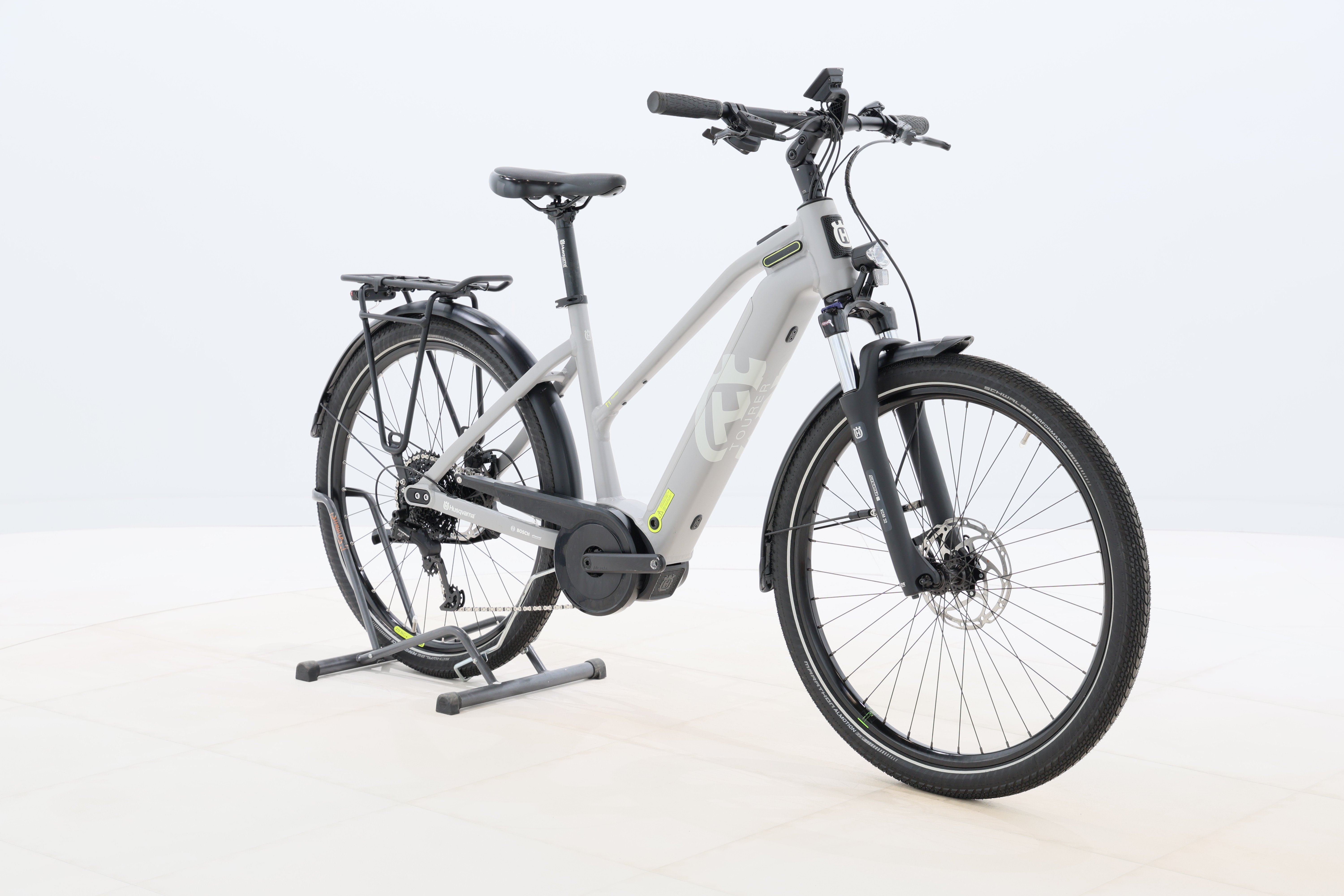 b2e3d27b-f80d-4129-a8be-a1a88e12e9d9