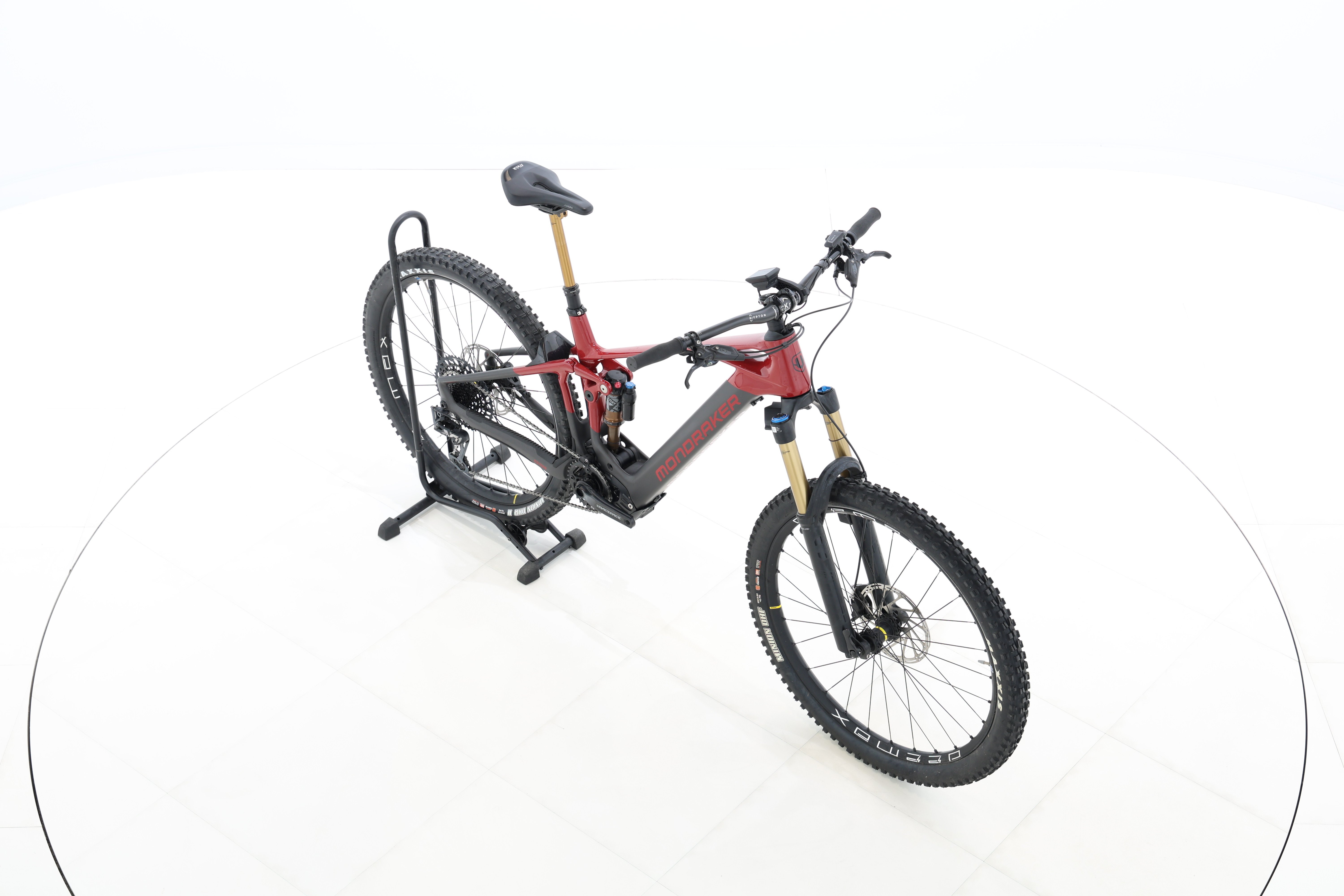 a67abd27-7396-4ae1-9d7c-30c91fdd0d3f