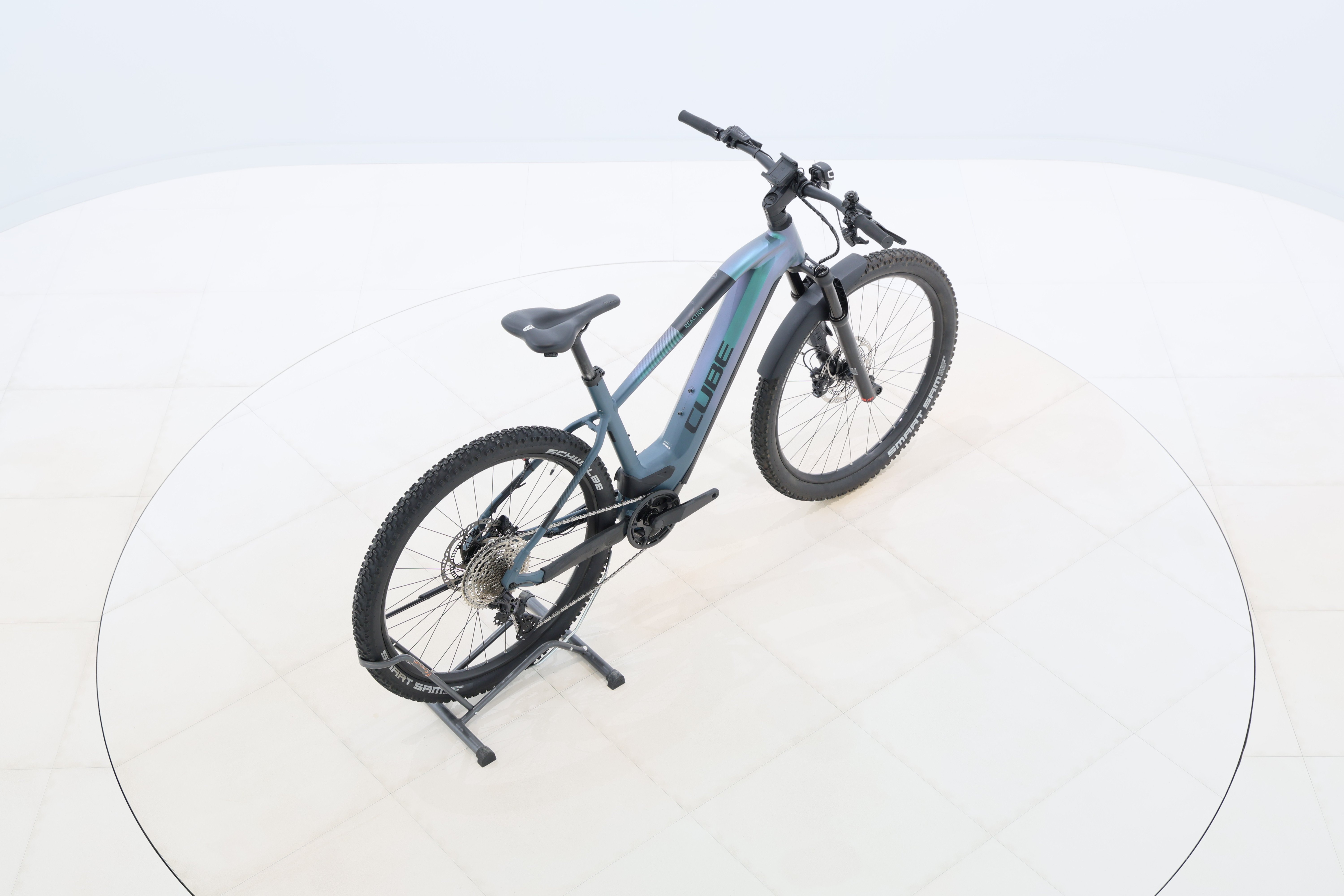 975cdea2-a2b3-49ac-a838-fc403f257f9c