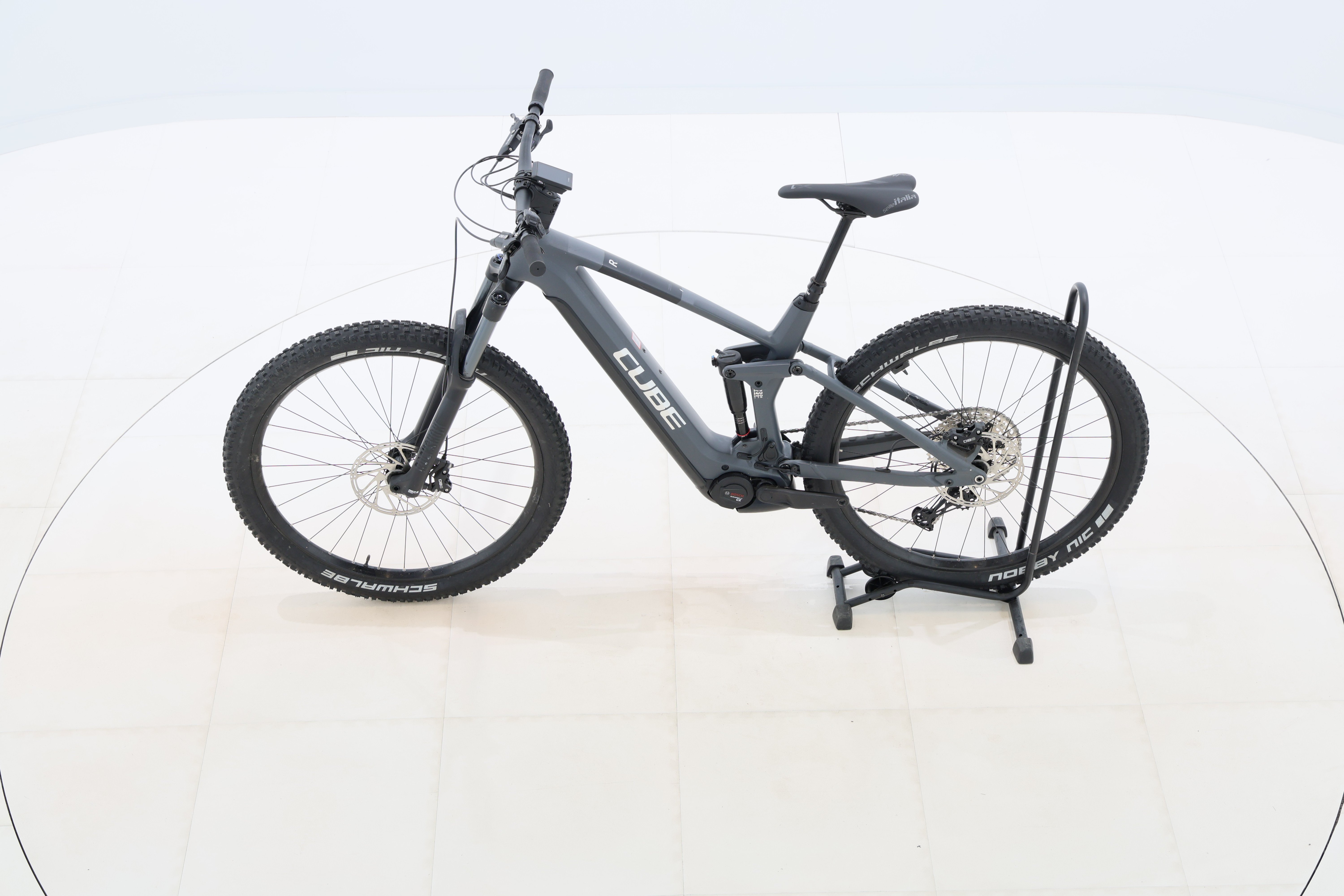 dbeb8a7d-225a-4ce7-bafe-75a12fd7c95b