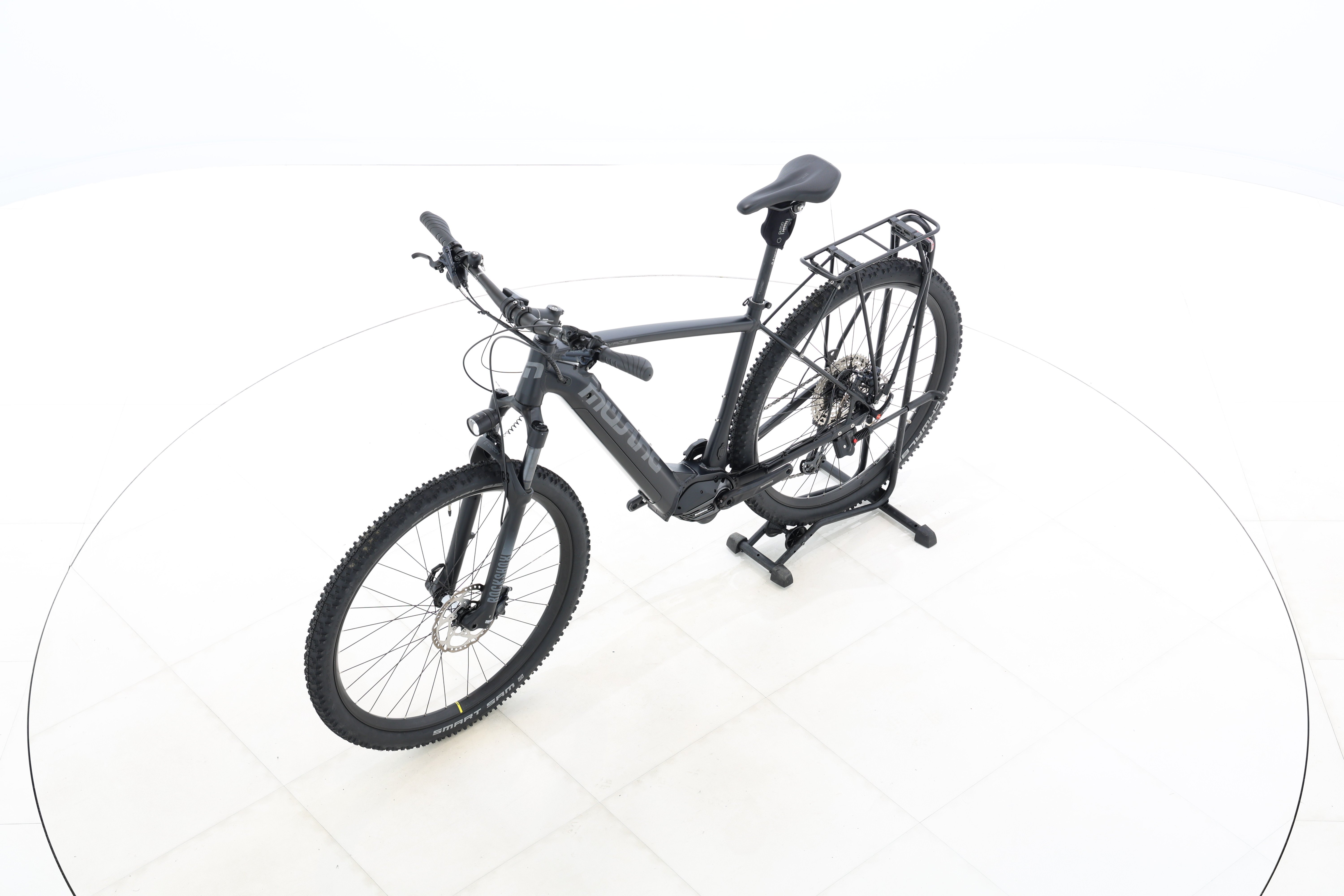 d69a68b0-a4f6-47f0-89d9-b9247d89aa7f