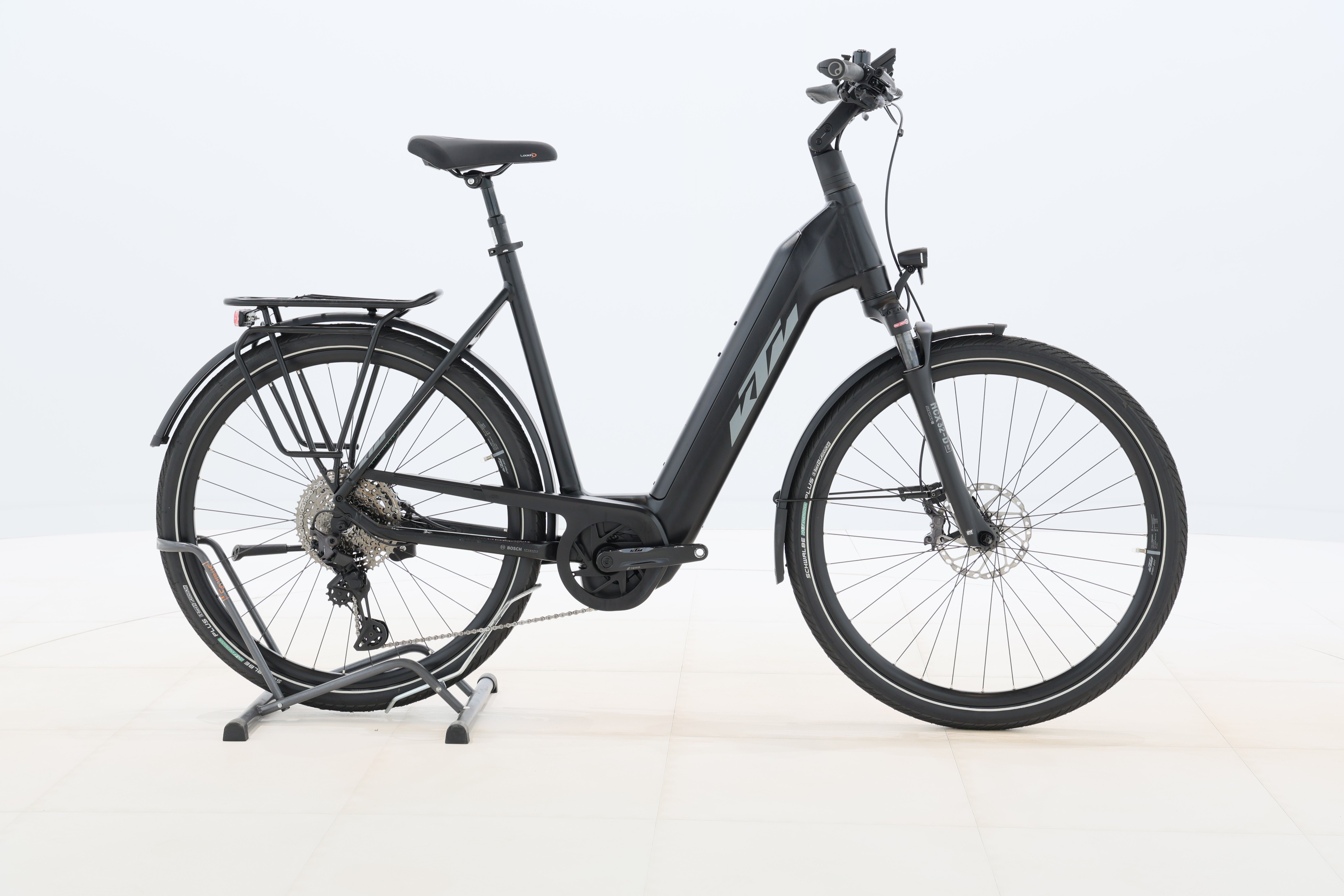 b6fed37f-b1a6-43e0-b051-a0324844d341