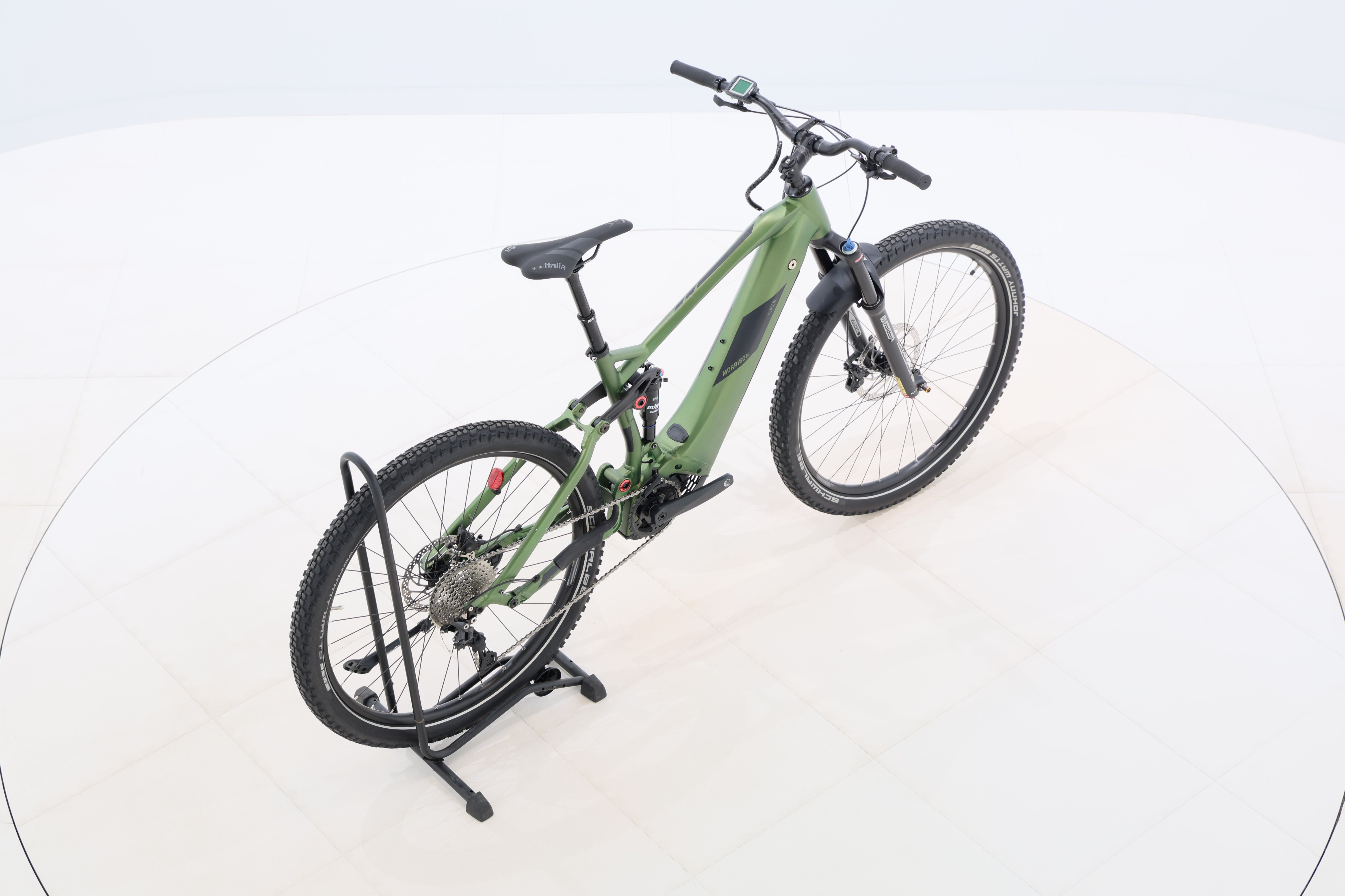 f7265a5a-9f56-43e9-8d9d-1c4dd31b1ac4