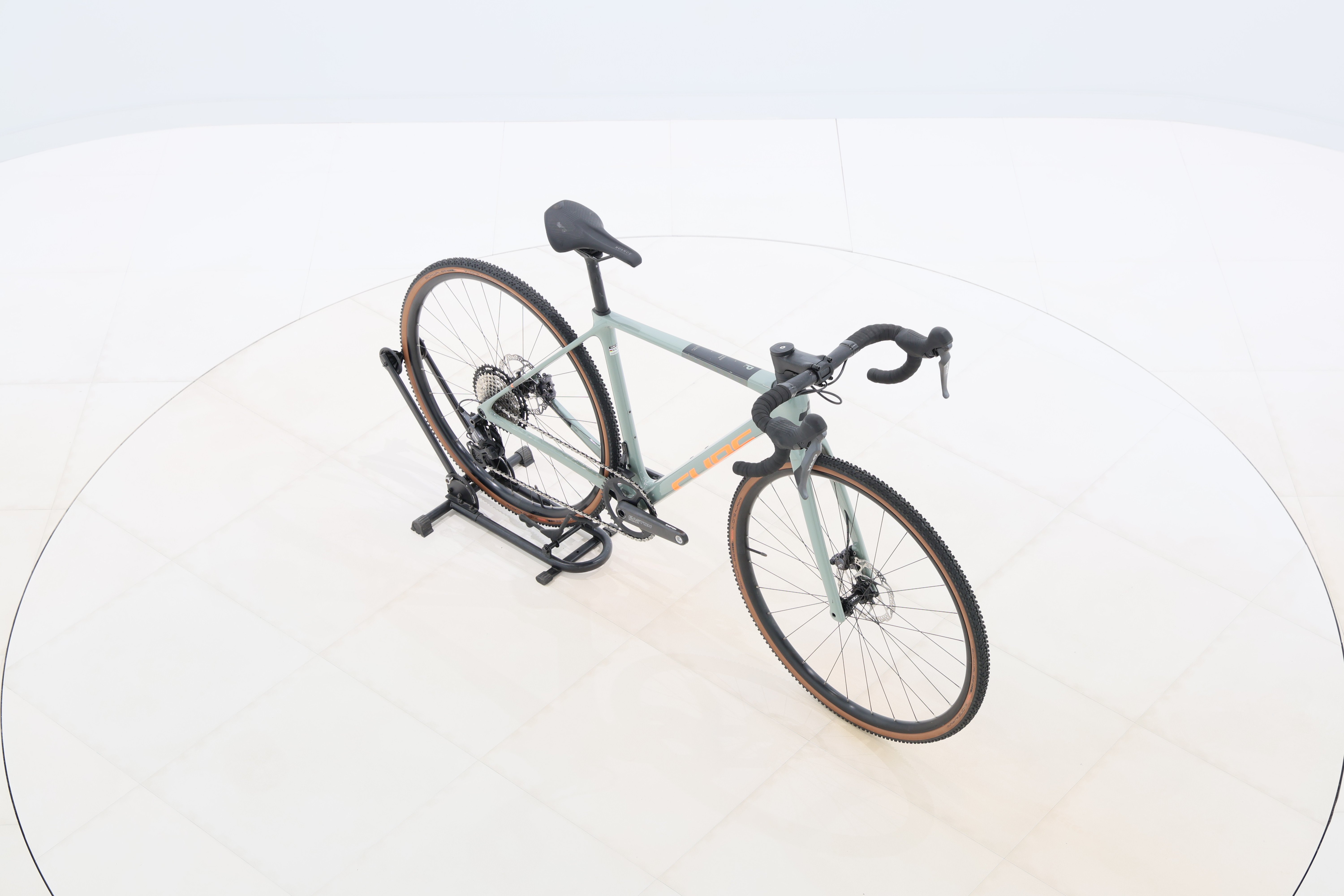 21d7b5d8-9de3-4244-9449-3470442f591c