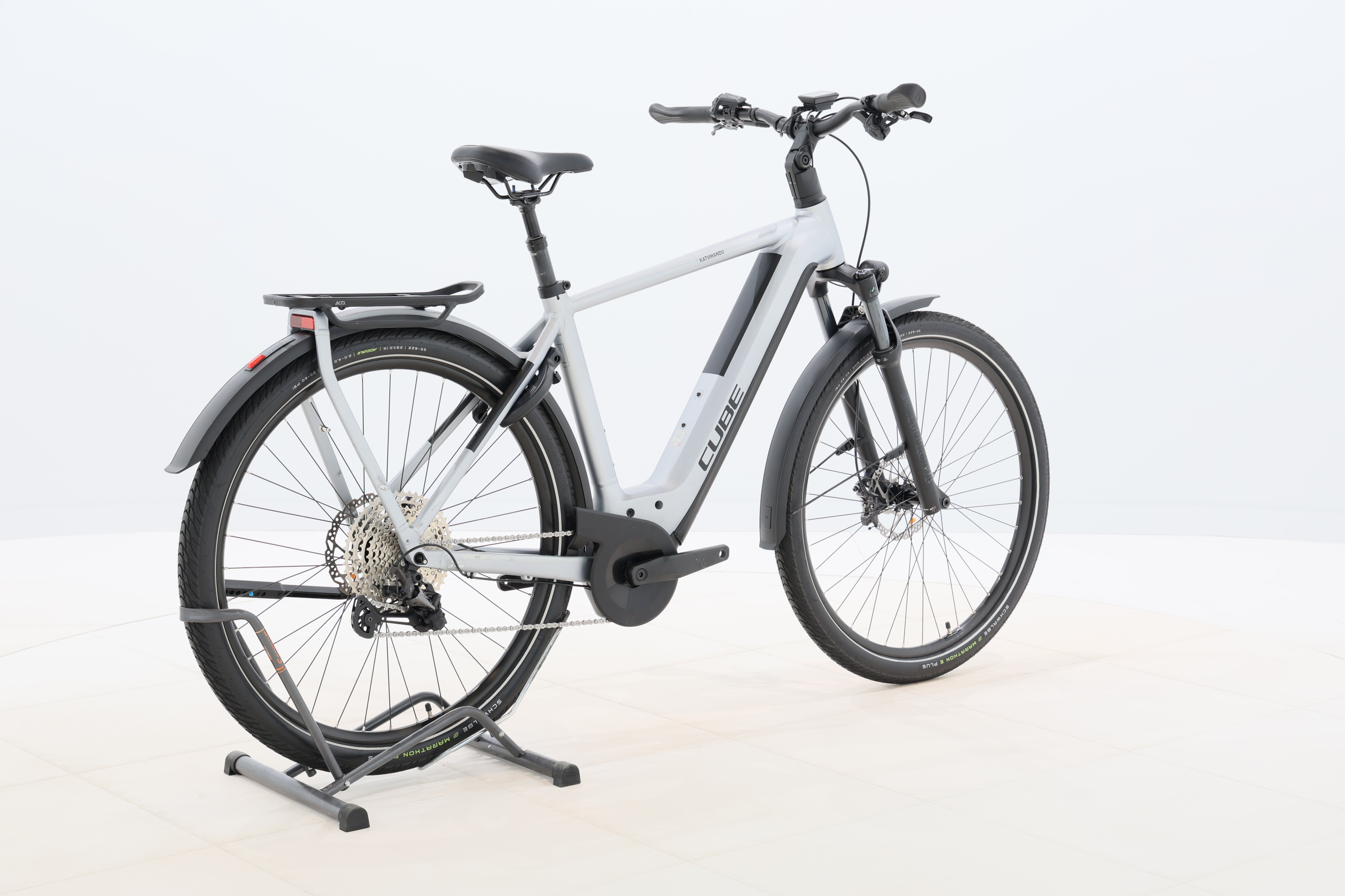 a706e725-8eef-466b-a077-46df5393085e