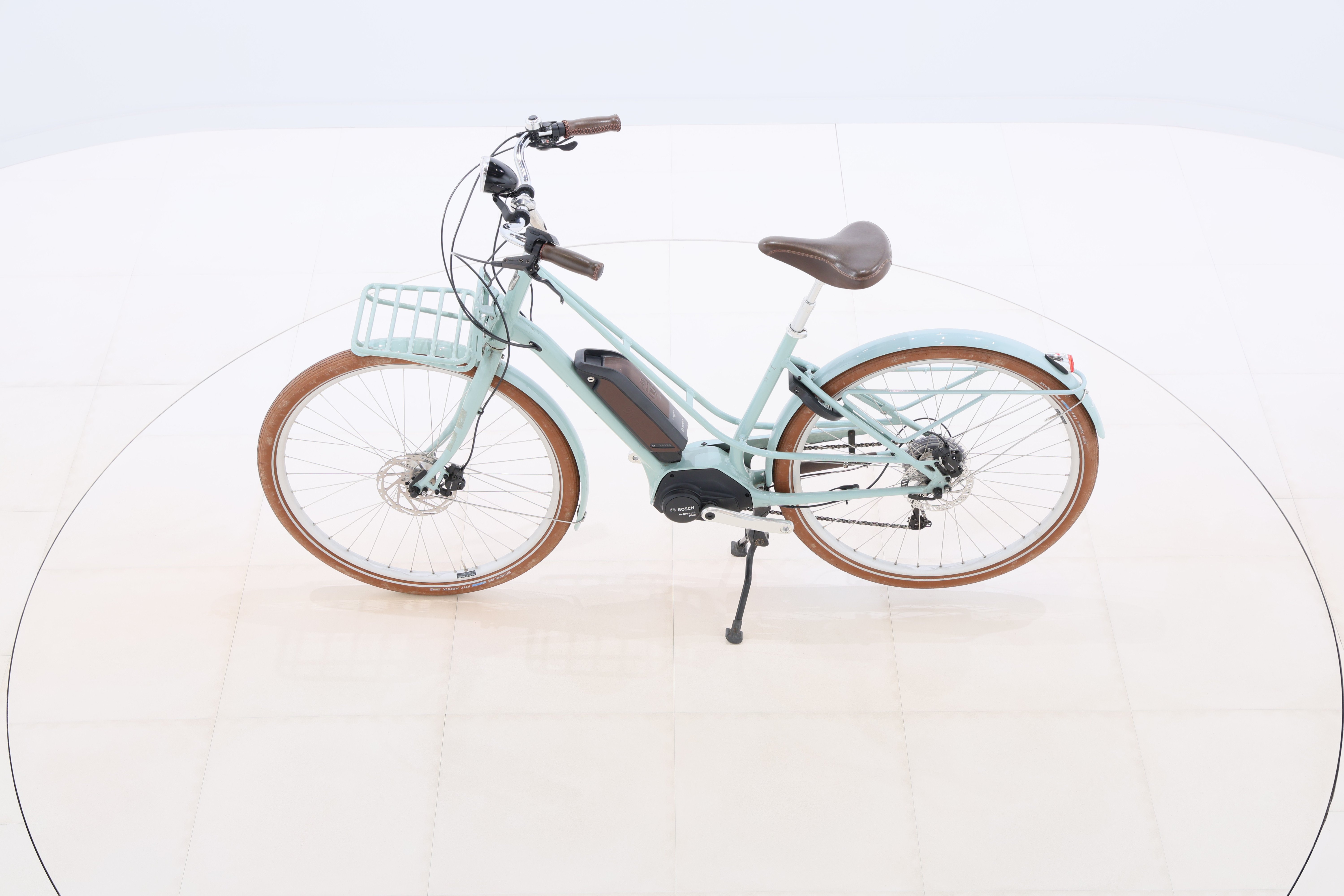 f6a484ce-f579-40fa-945b-f77c825f2767