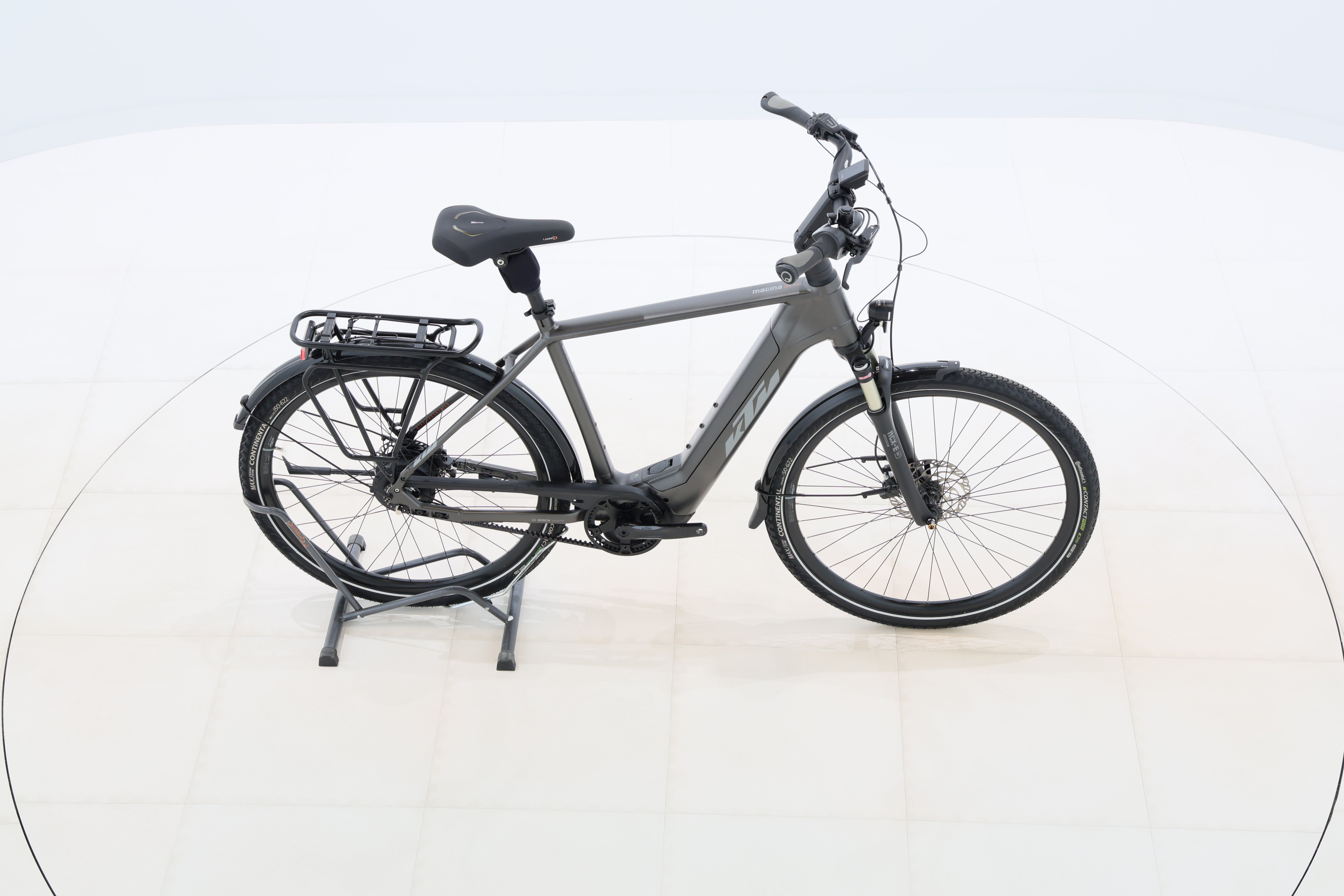 ef49f6ef-d0f9-48a1-af32-deca2f1eedad