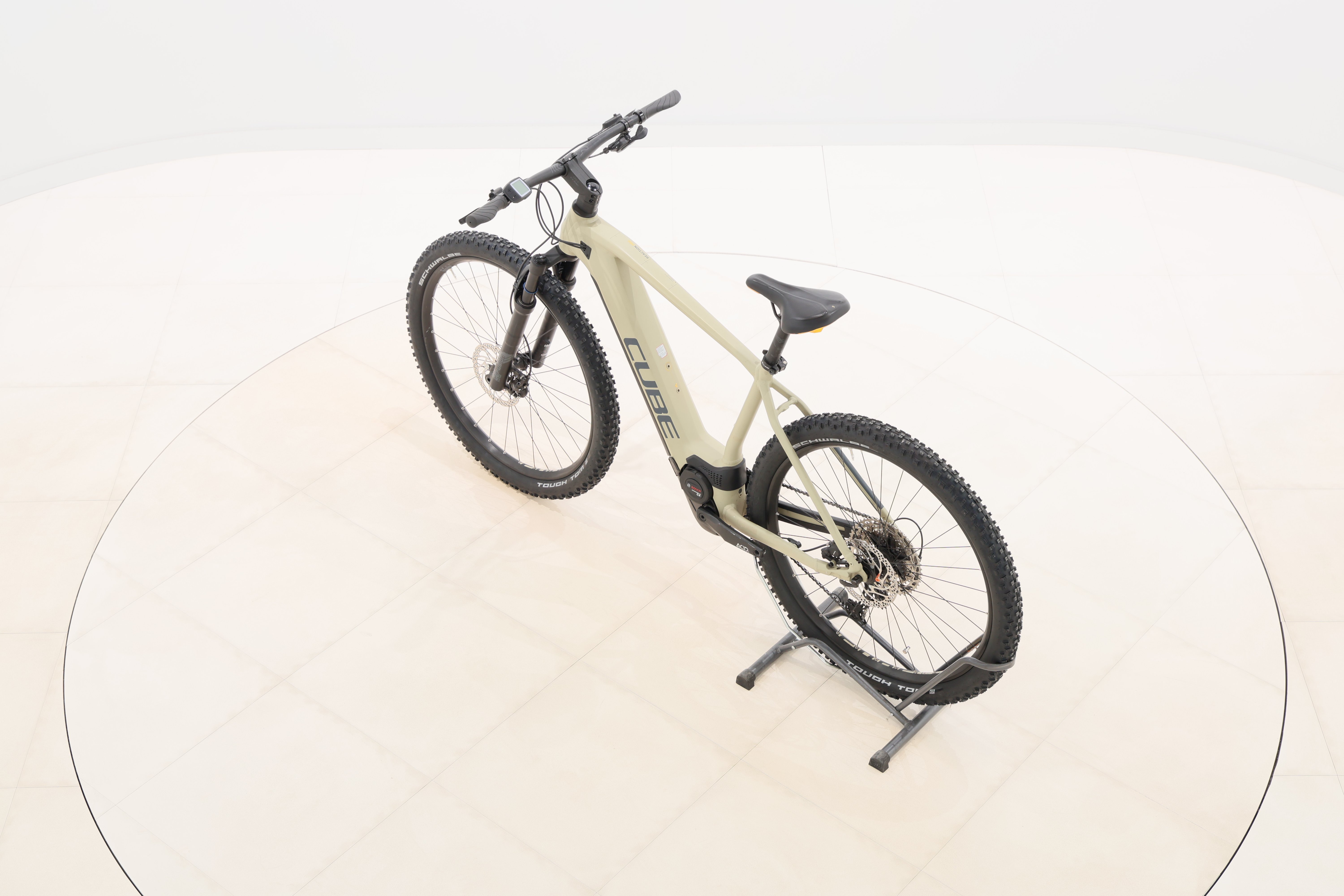 8e3e13d7-30fb-4130-90d9-51c70d8d5fca