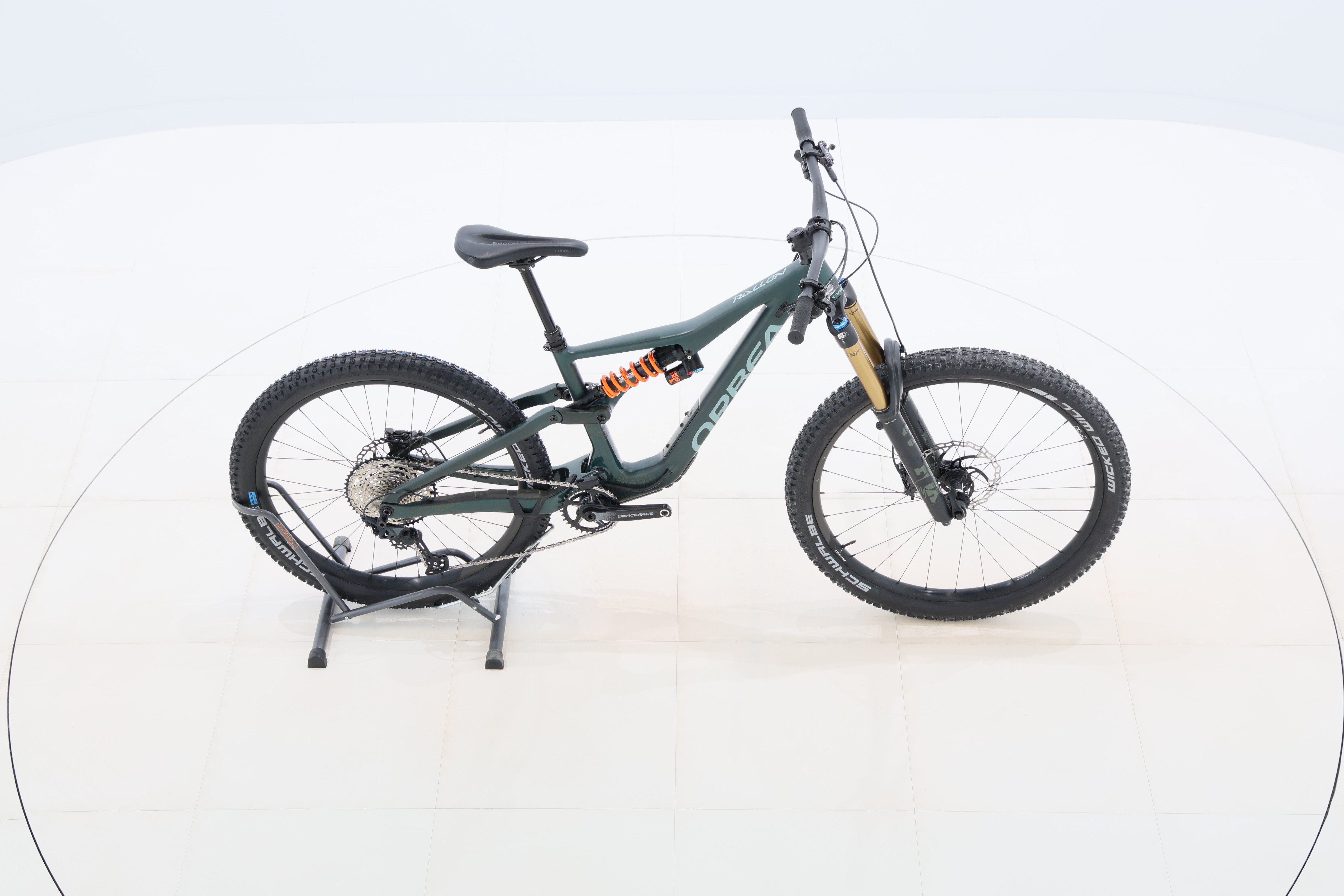 5c9c59d4-7061-4862-87cb-c998bdf8b8e4