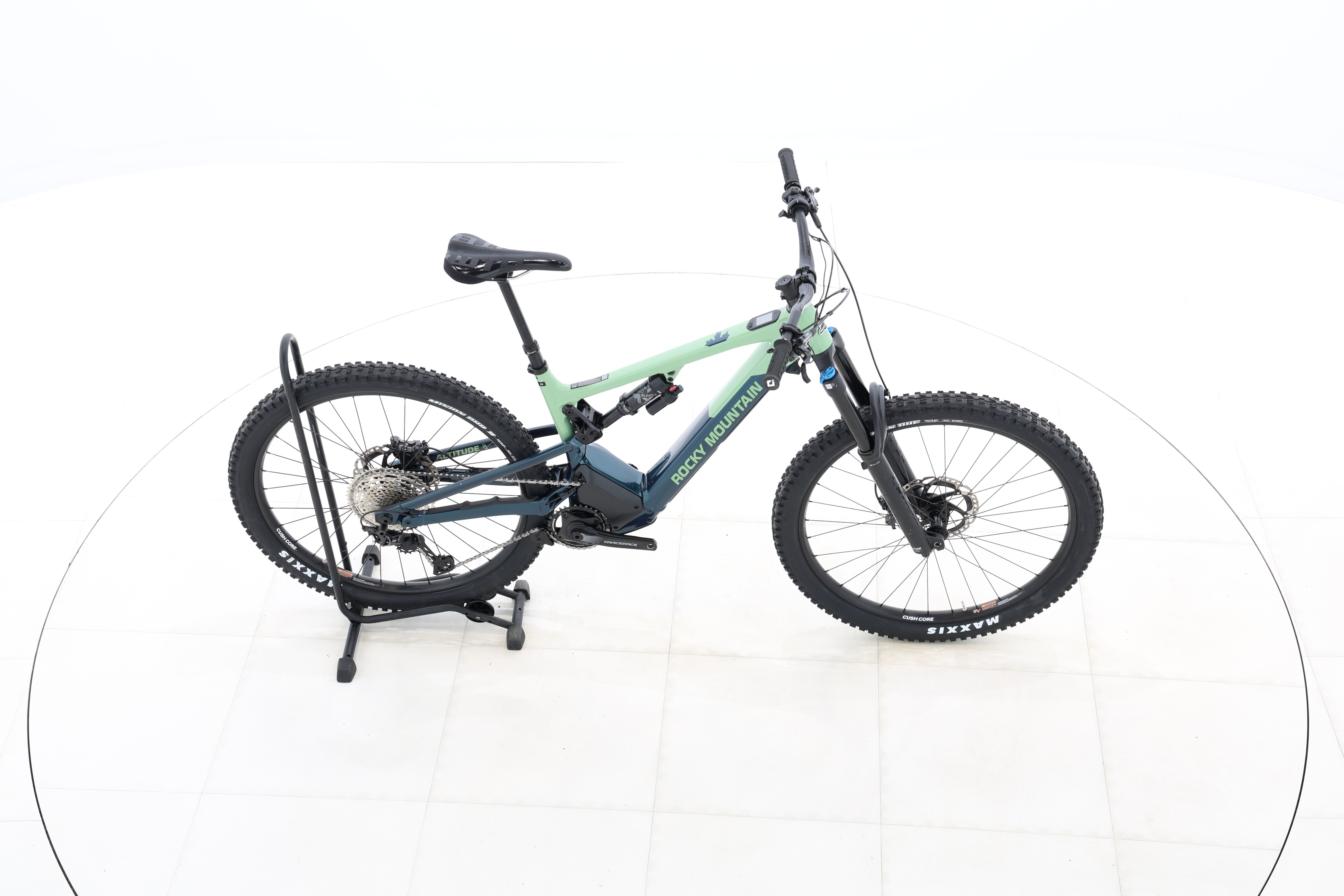 a122049a-08a7-4a5d-be37-4c81a2707a40