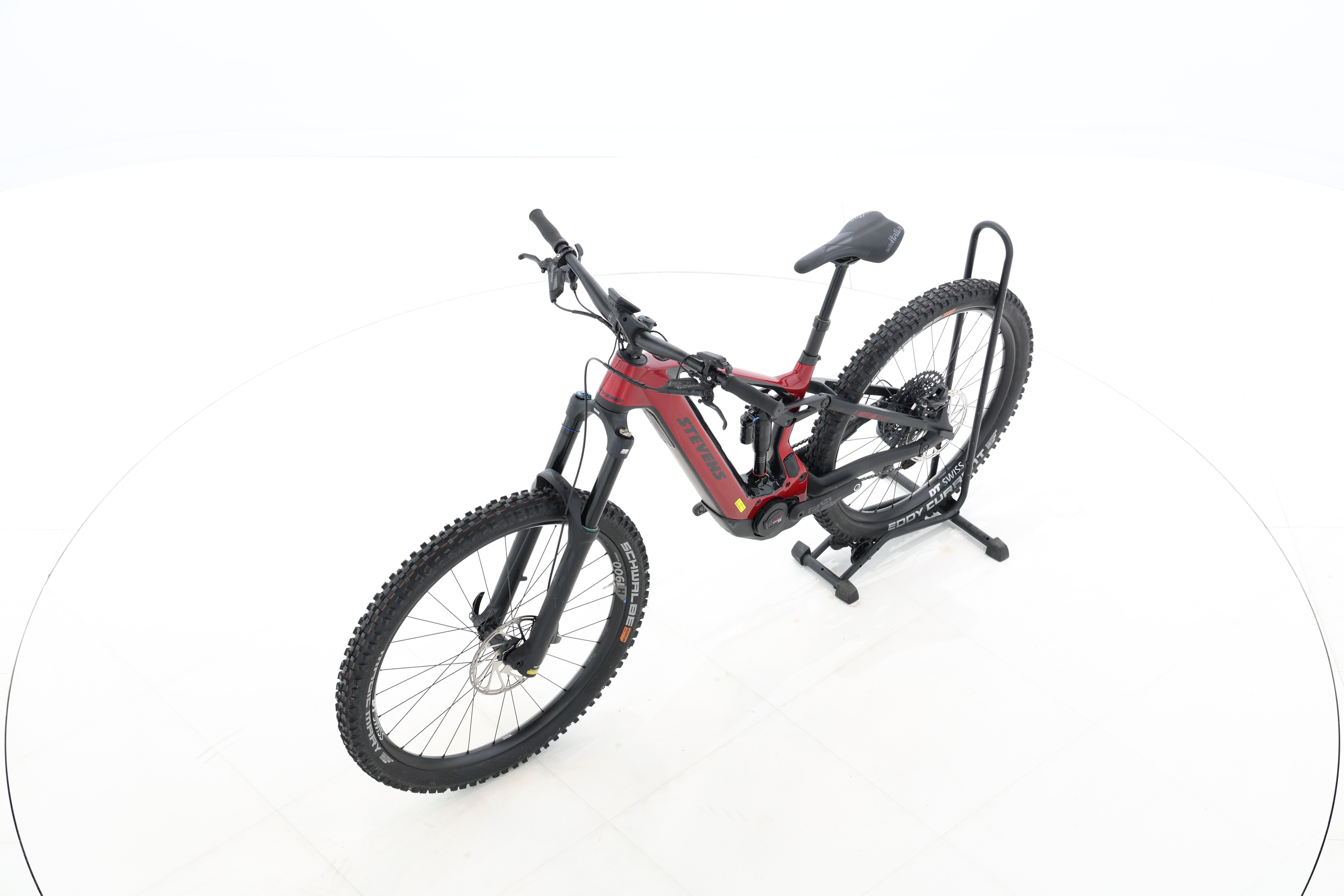 e76d3b00-e491-4fb6-a2b0-0cc100f16483