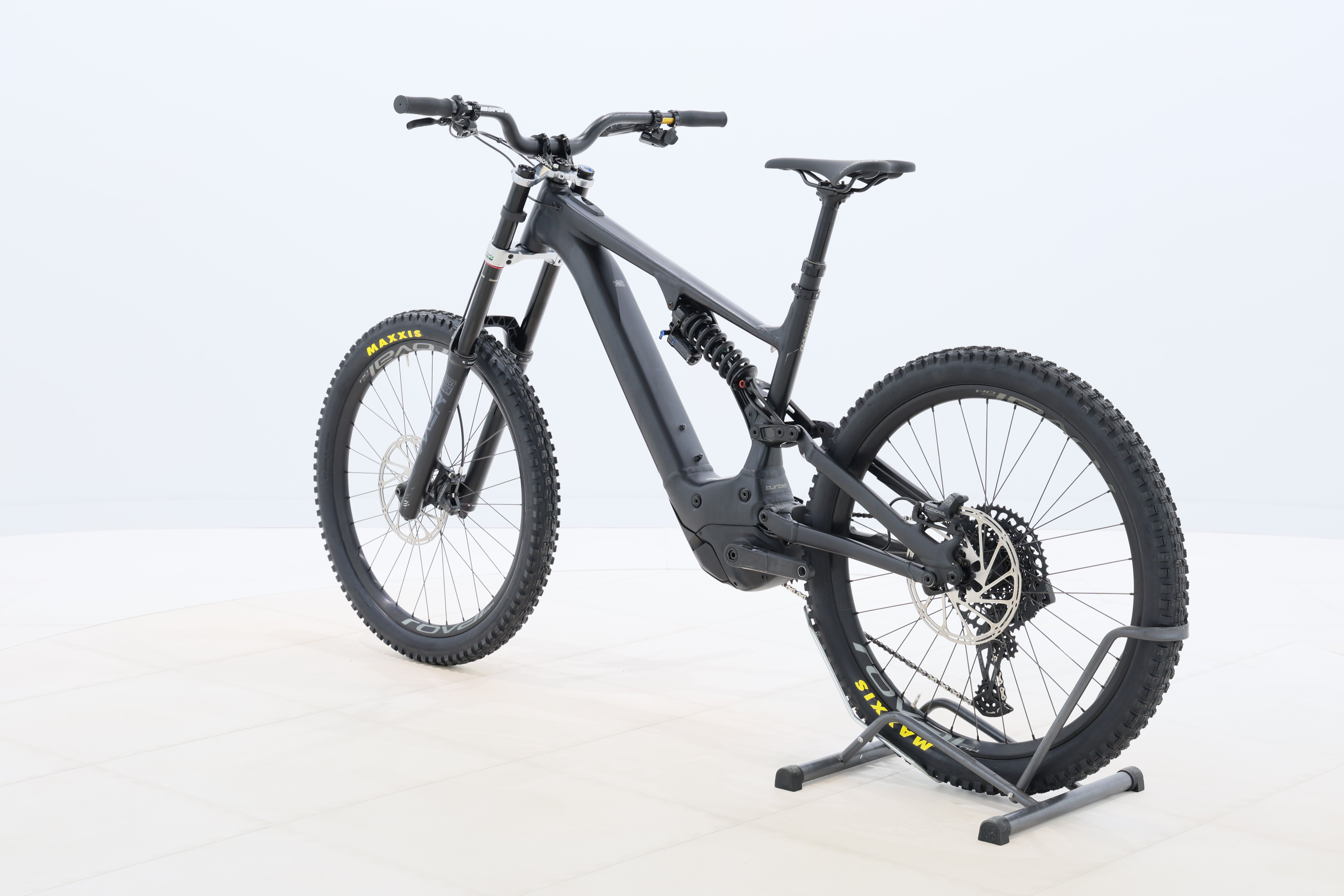 c4c30005-5edd-422d-852e-0641f749ef2f