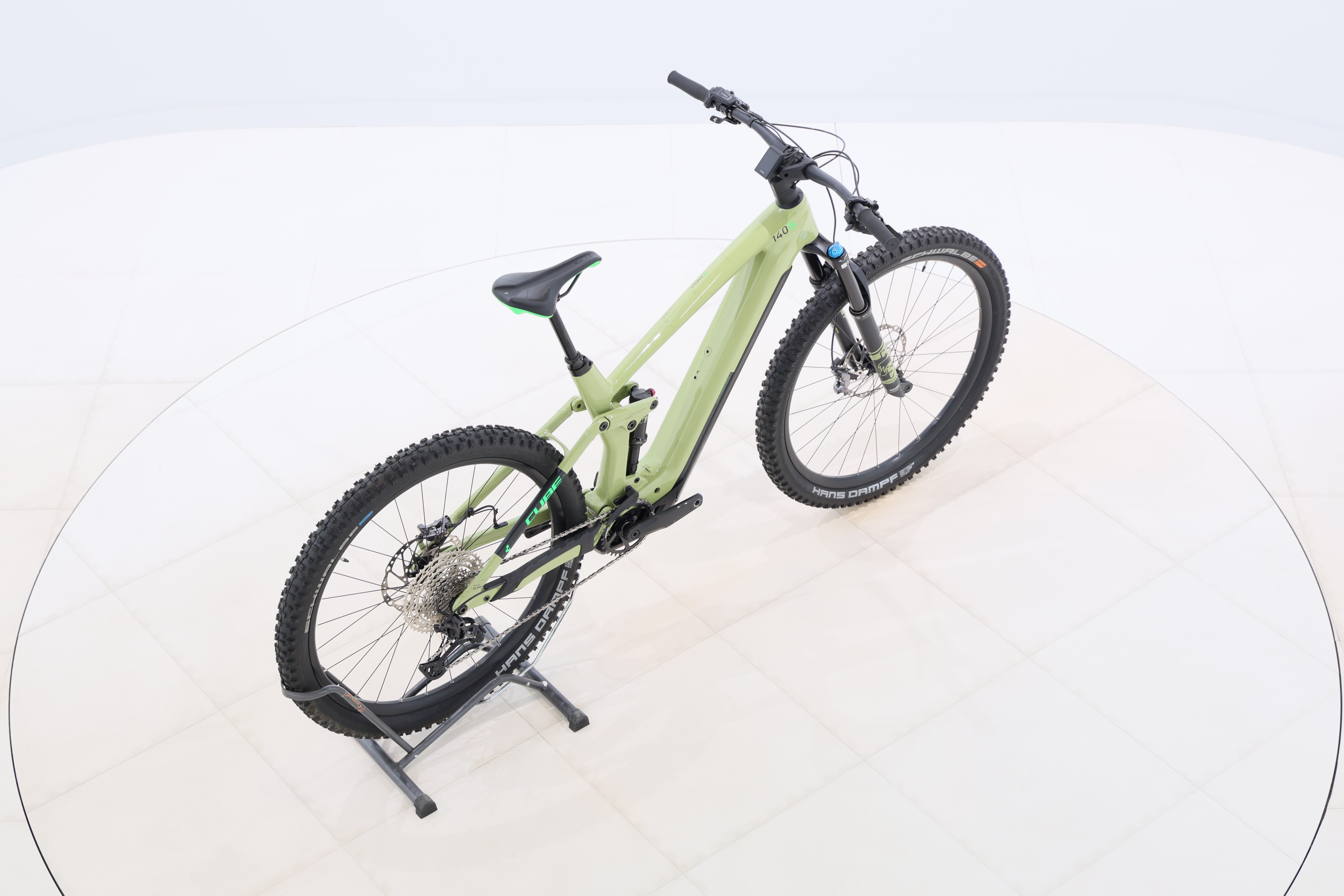 cc817fac-0e20-41bb-86c2-764d6a2f5670