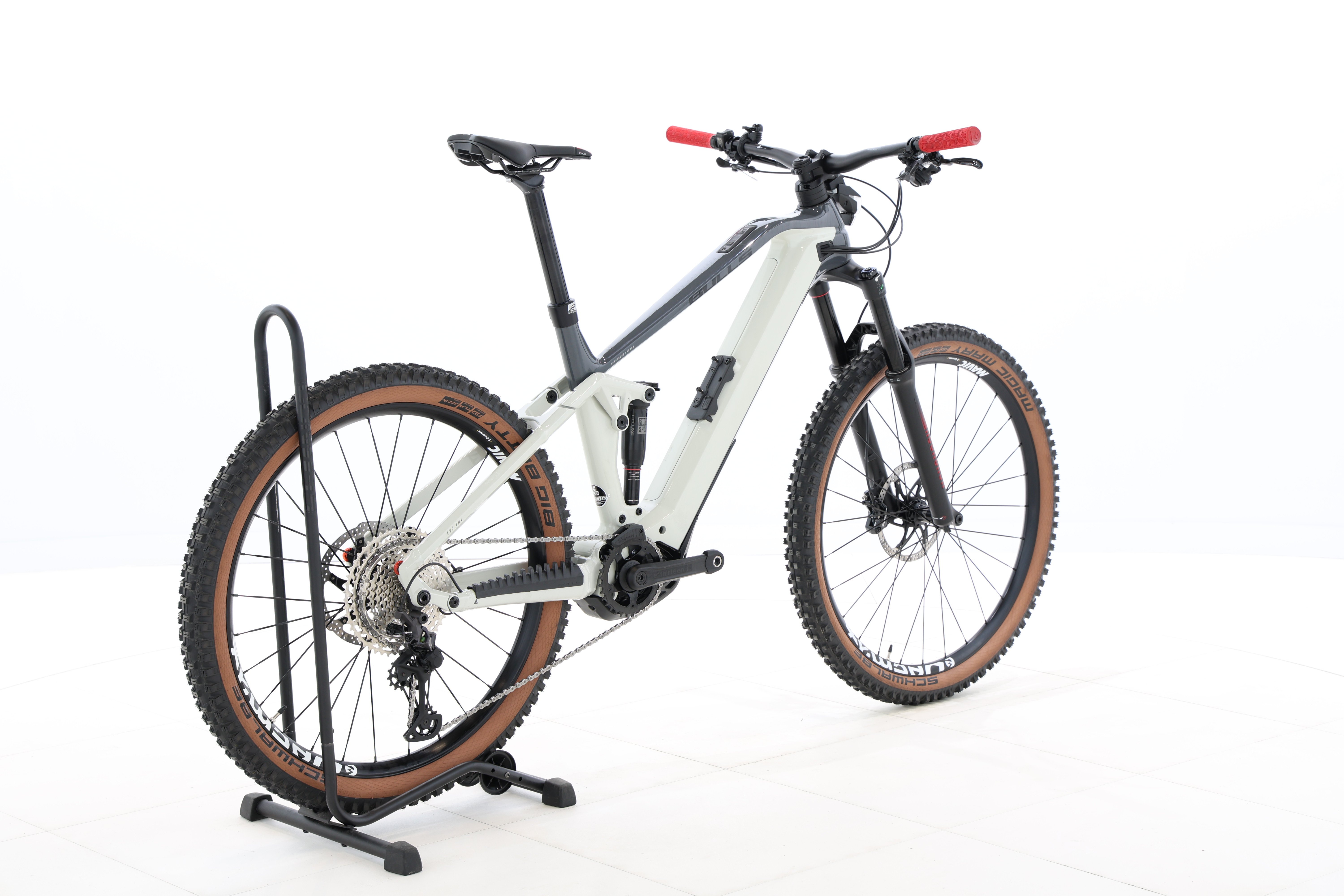 4266ebea-b917-487f-96d8-bd6b86fb01ae