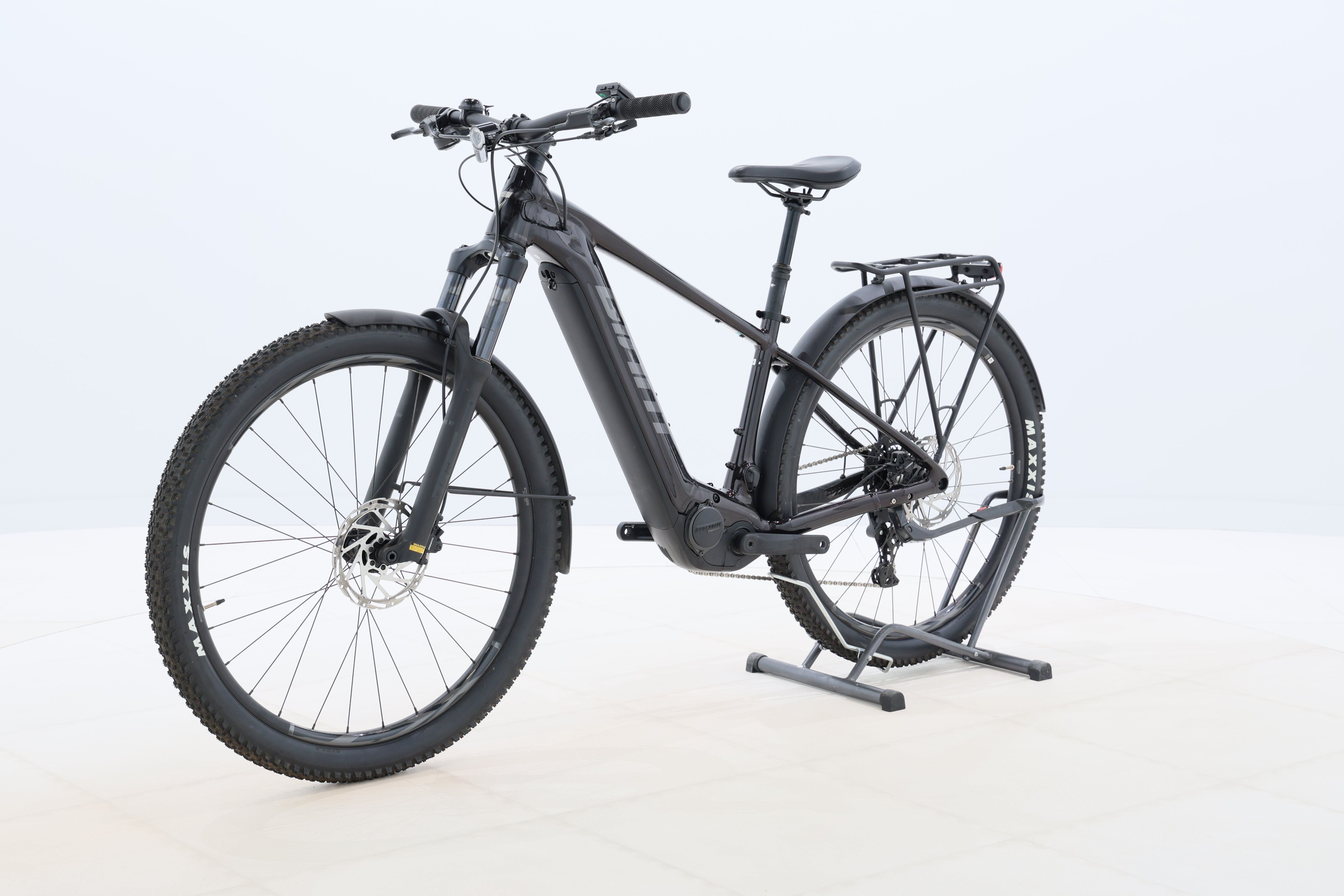 9c7f04a8-48c6-470e-be79-237503bdf353