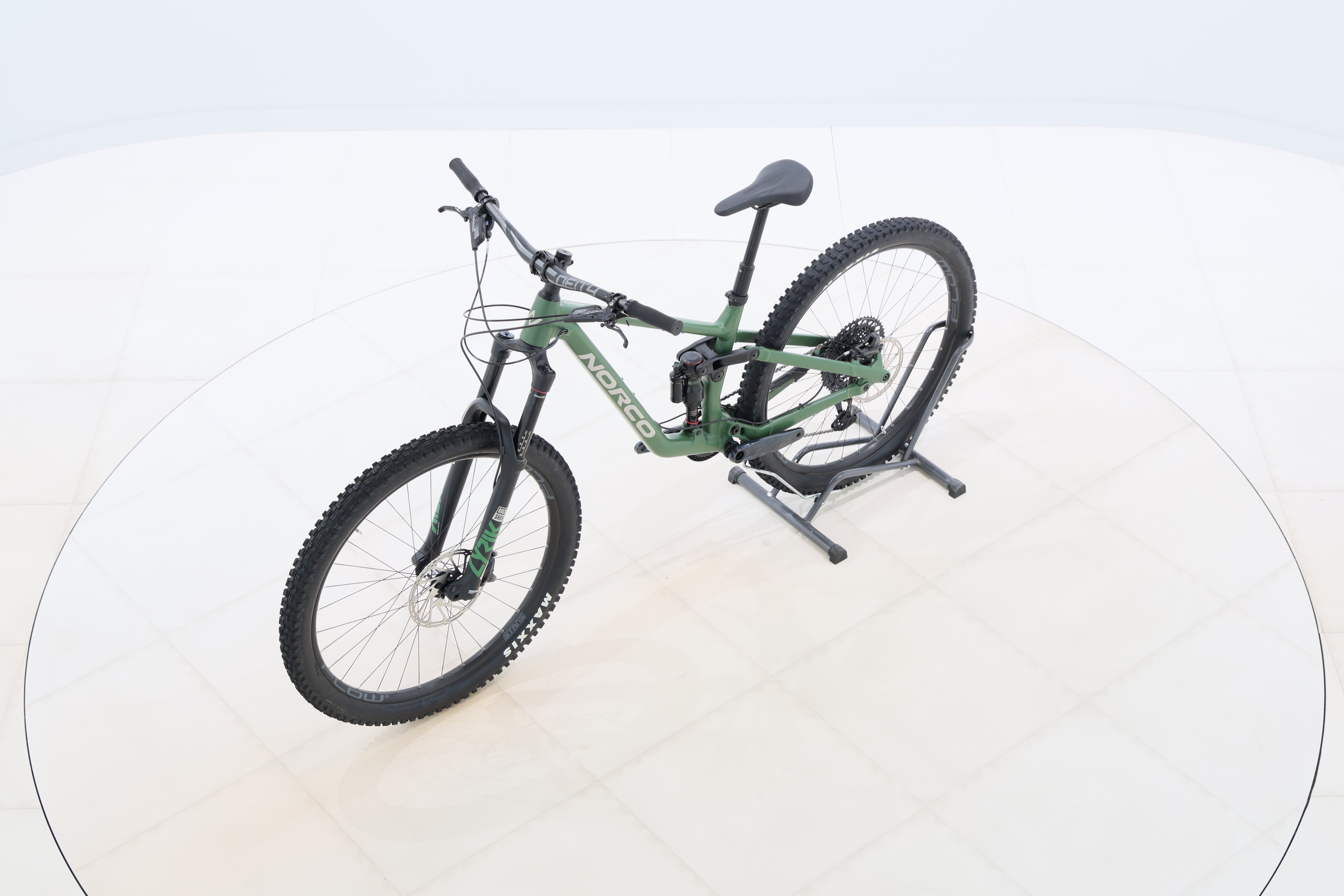 0b034740-4b89-4e9f-b7db-7214f34cd35e