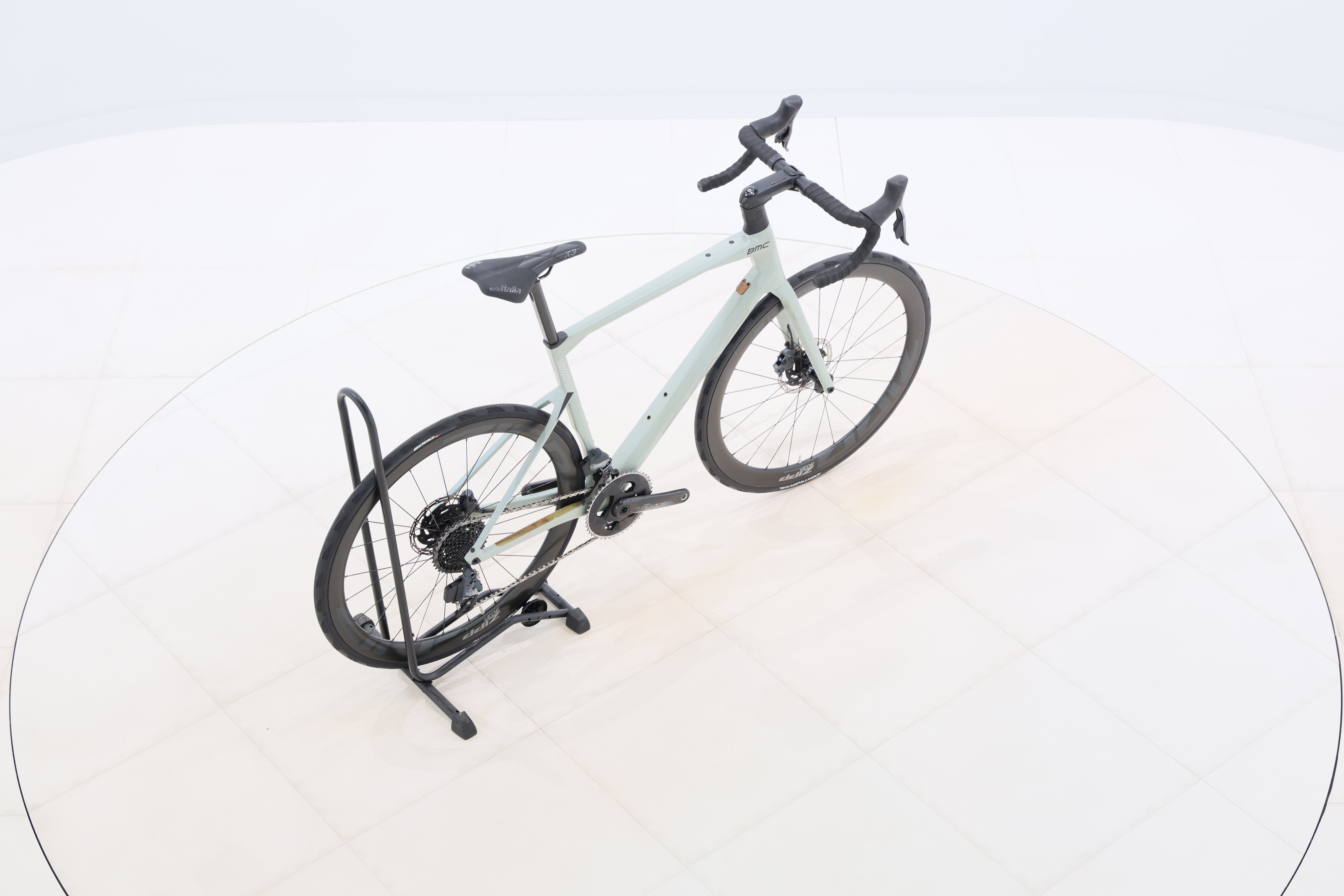 5cf007fc-cd12-4039-befc-7bf742e5723f